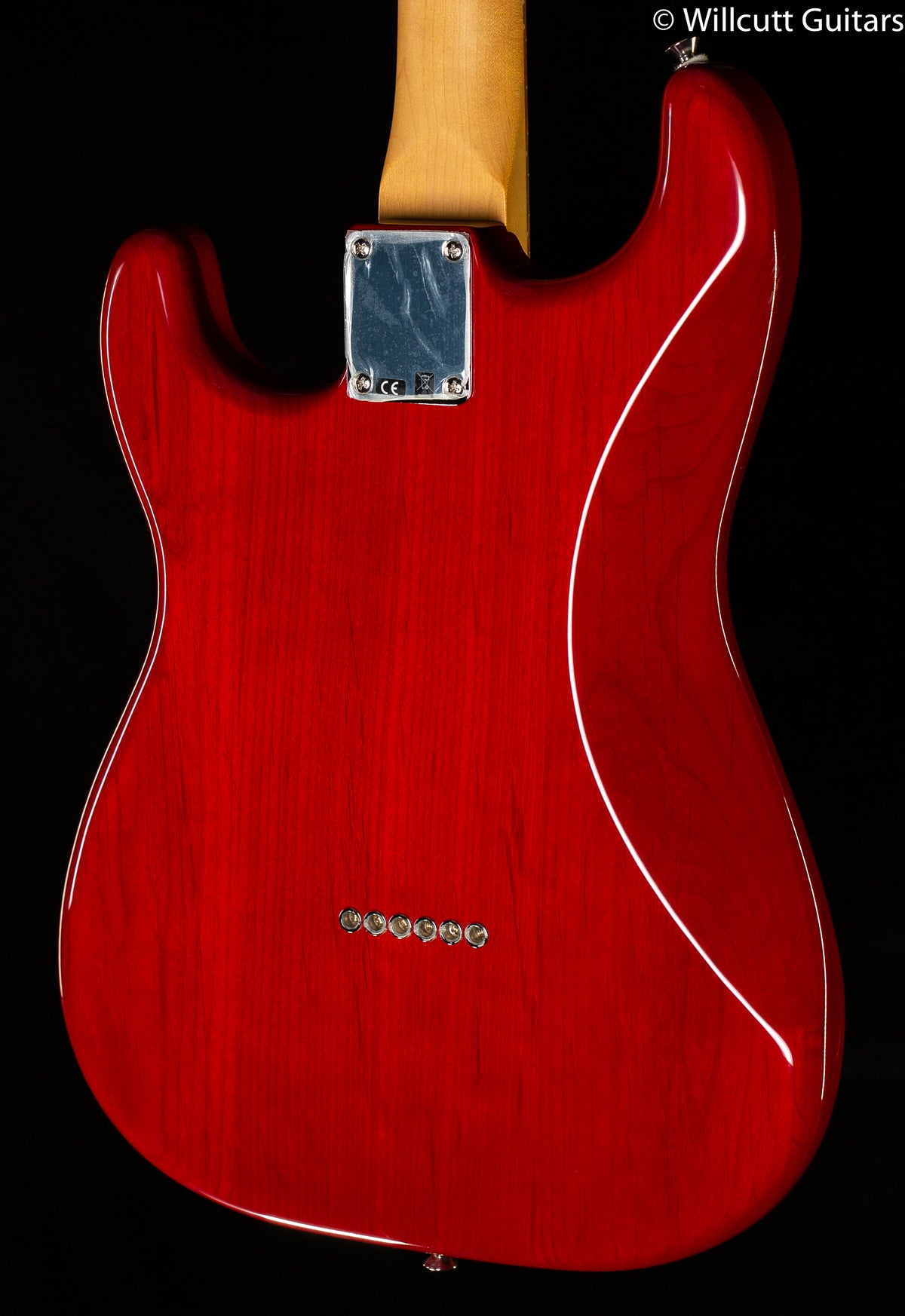 Fender Noventa Stratocaster Pau Ferro Fingerboard Crimson Red Transparent