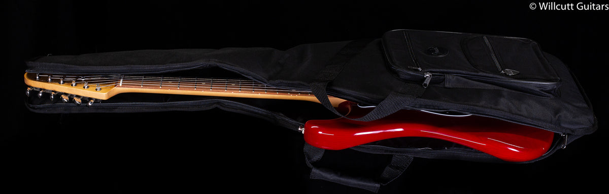 Fender Noventa Stratocaster Pau Ferro Fingerboard Crimson Red Transparent