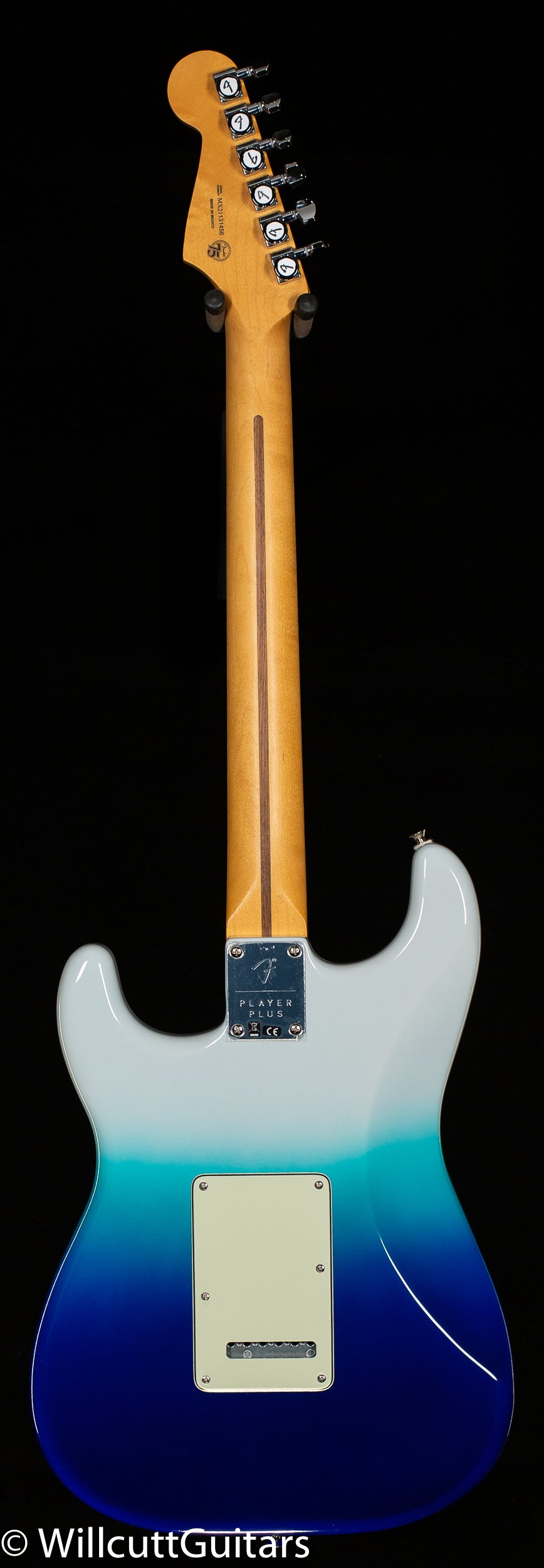 Fender Player Plus Stratocaster HSS Belair Blue Pau Ferro Fingerboard (456)