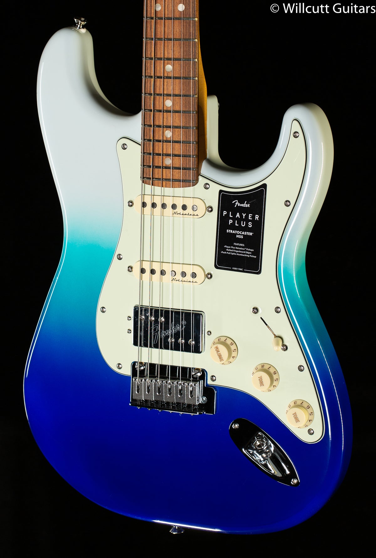 Fender Player Plus Stratocaster HSS Belair Blue Pau Ferro Fingerboard (878)