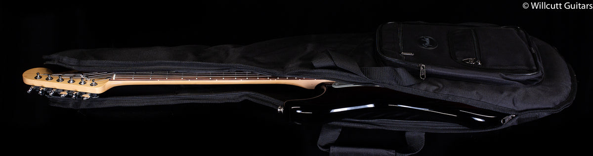 Fender Deluxe Roadhouse Stratocaster 3-Tone Sunburst Pau Ferro (069)