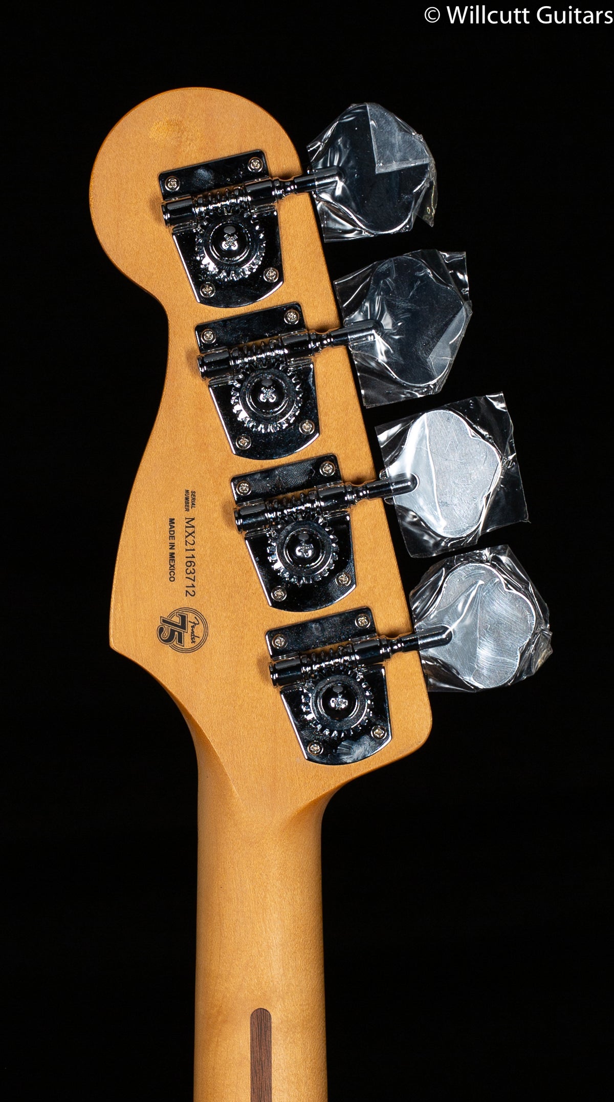 Fender Player Plus Jazz Bass Aged Candy Apple Red Maple Fingerboard Bass Guitar (712)