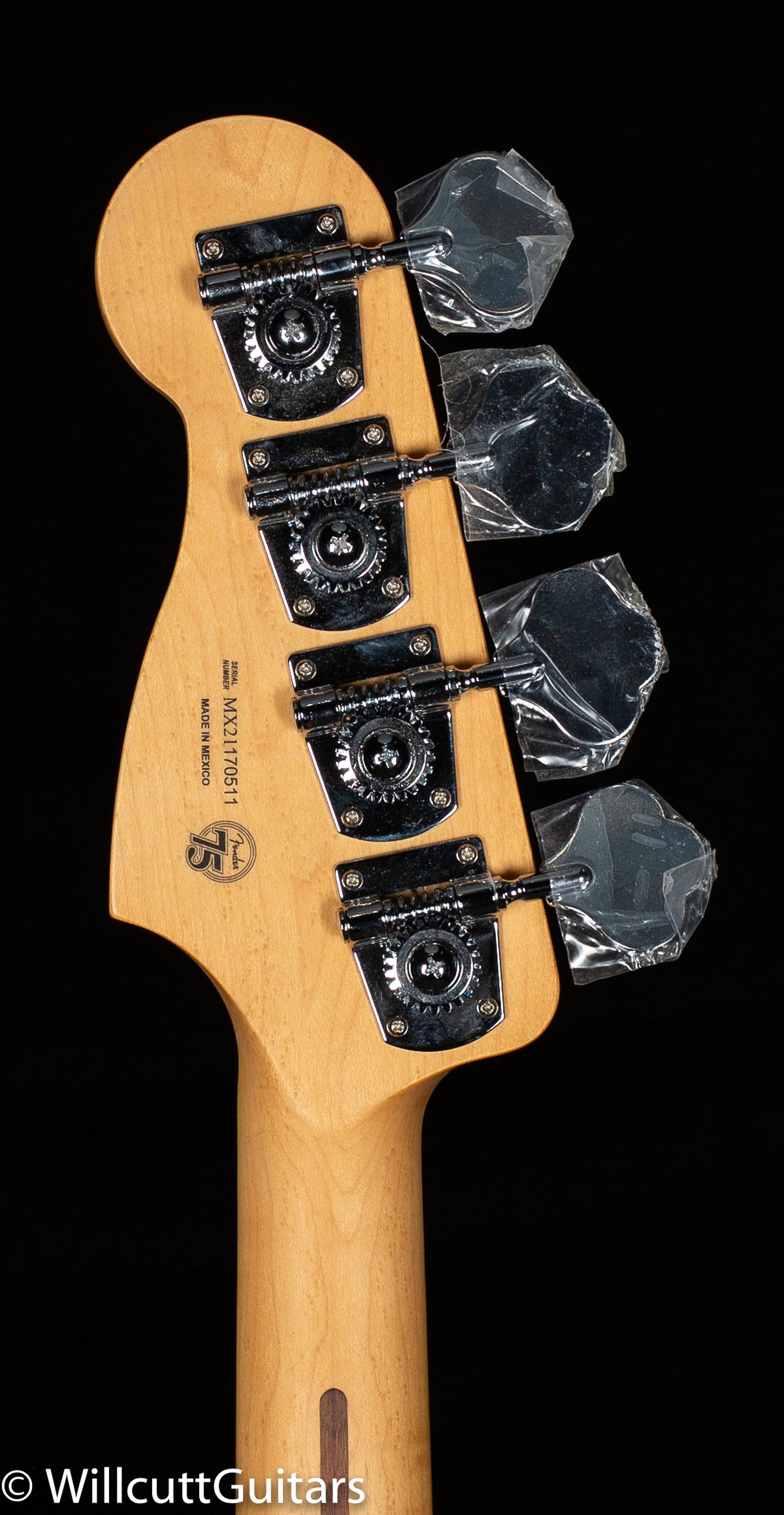 Fender Player Plus Precision Bass 3-Color Sunburst Pau Ferro Fingerboard Bass Guitar (511)