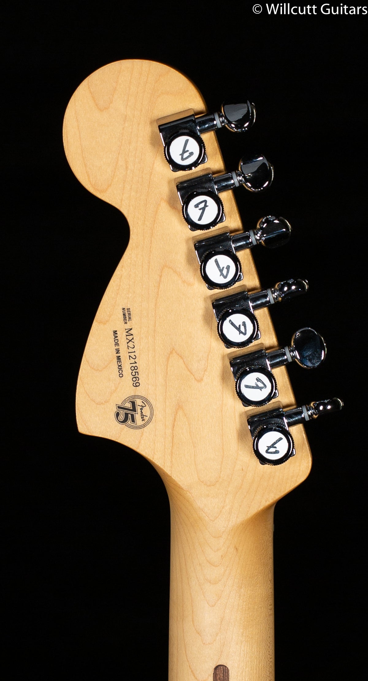 Fender Deluxe Roadhouse Stratocaster 3-Tone Sunburst Pau Ferro (569)