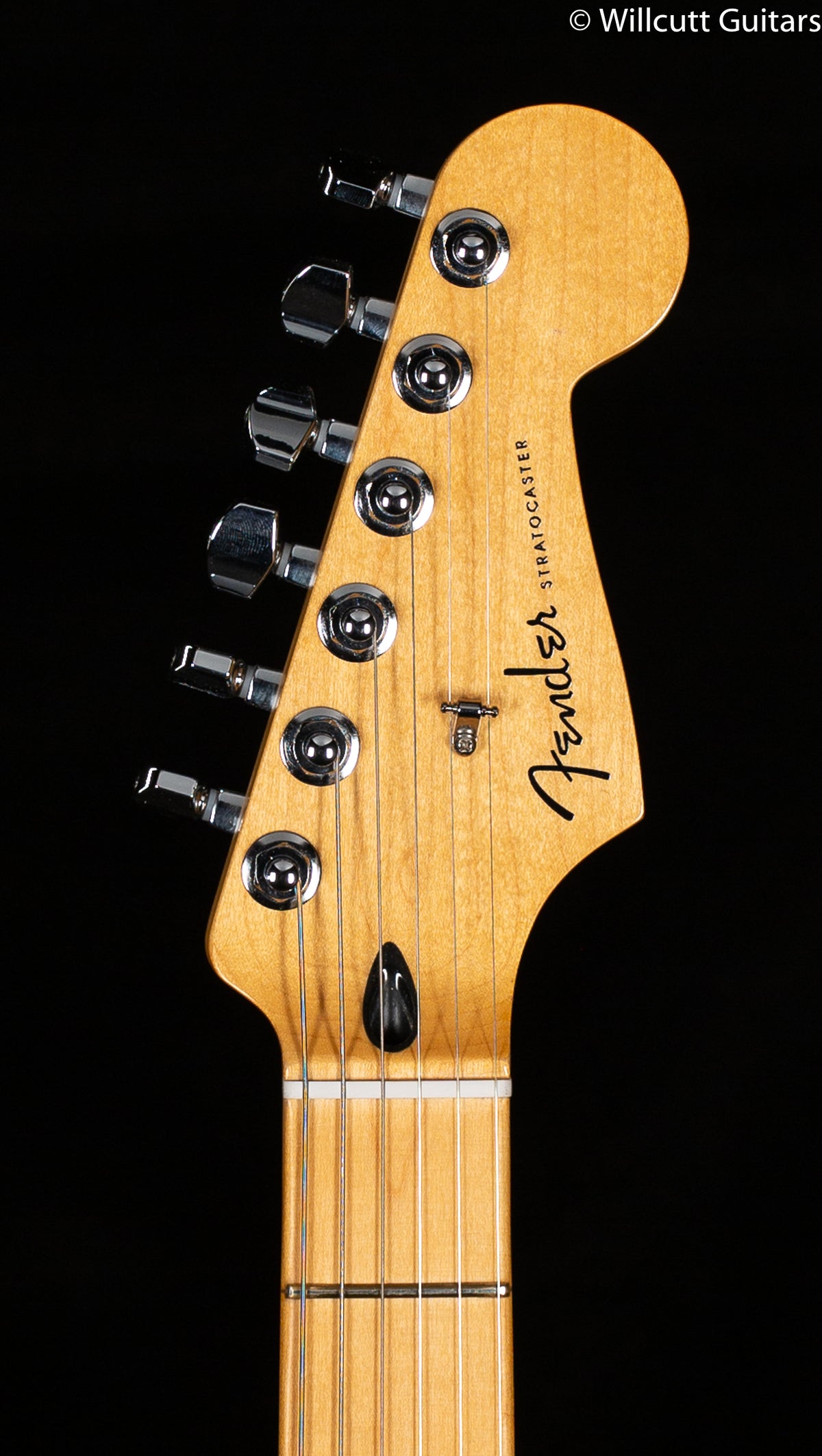 Fender Player Plus Stratocaster 3-Color Sunburst (563)