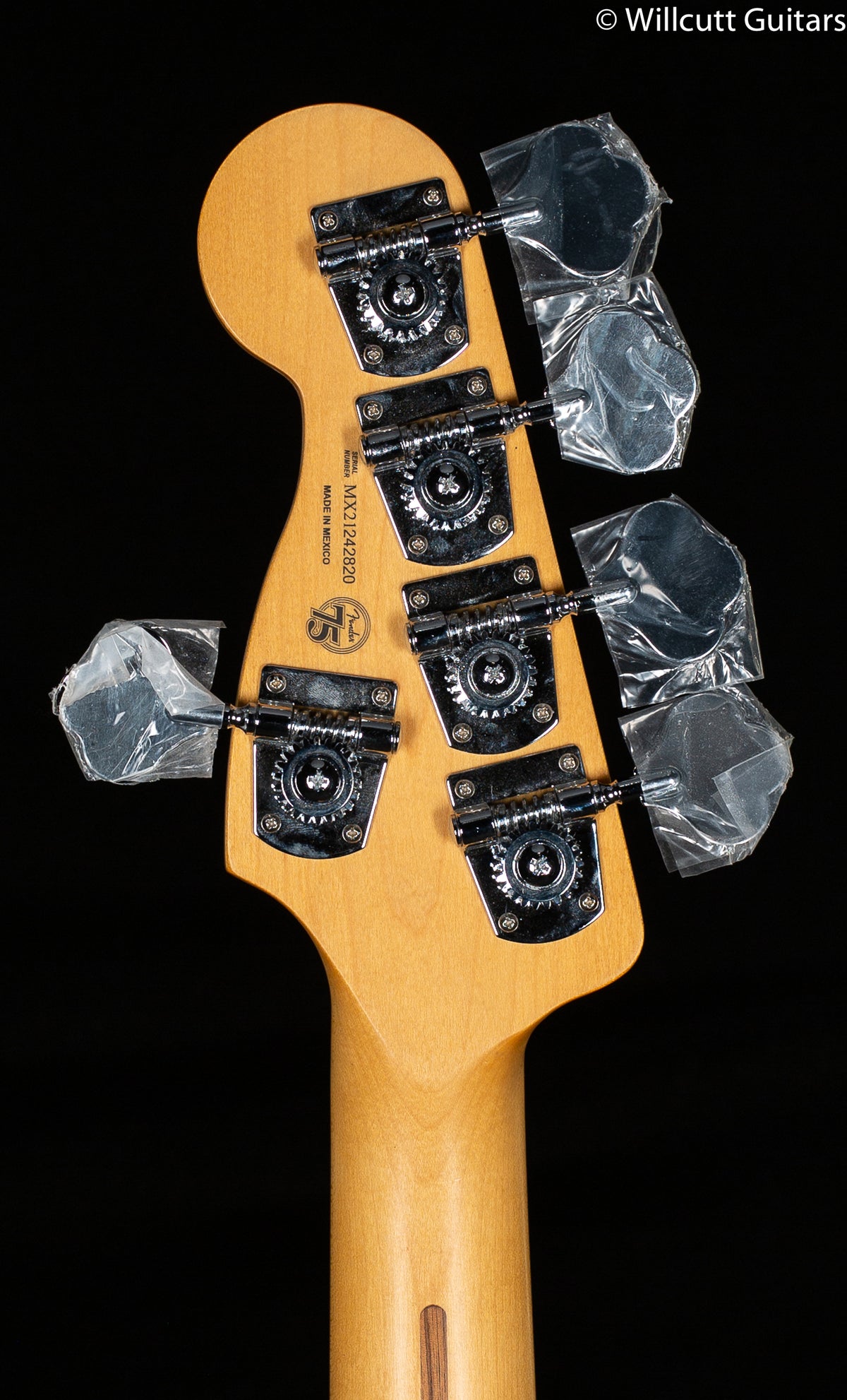 Fender Player Plus Jazz Bass V Pau Ferro Fingerboard 3-Tone Sunburst