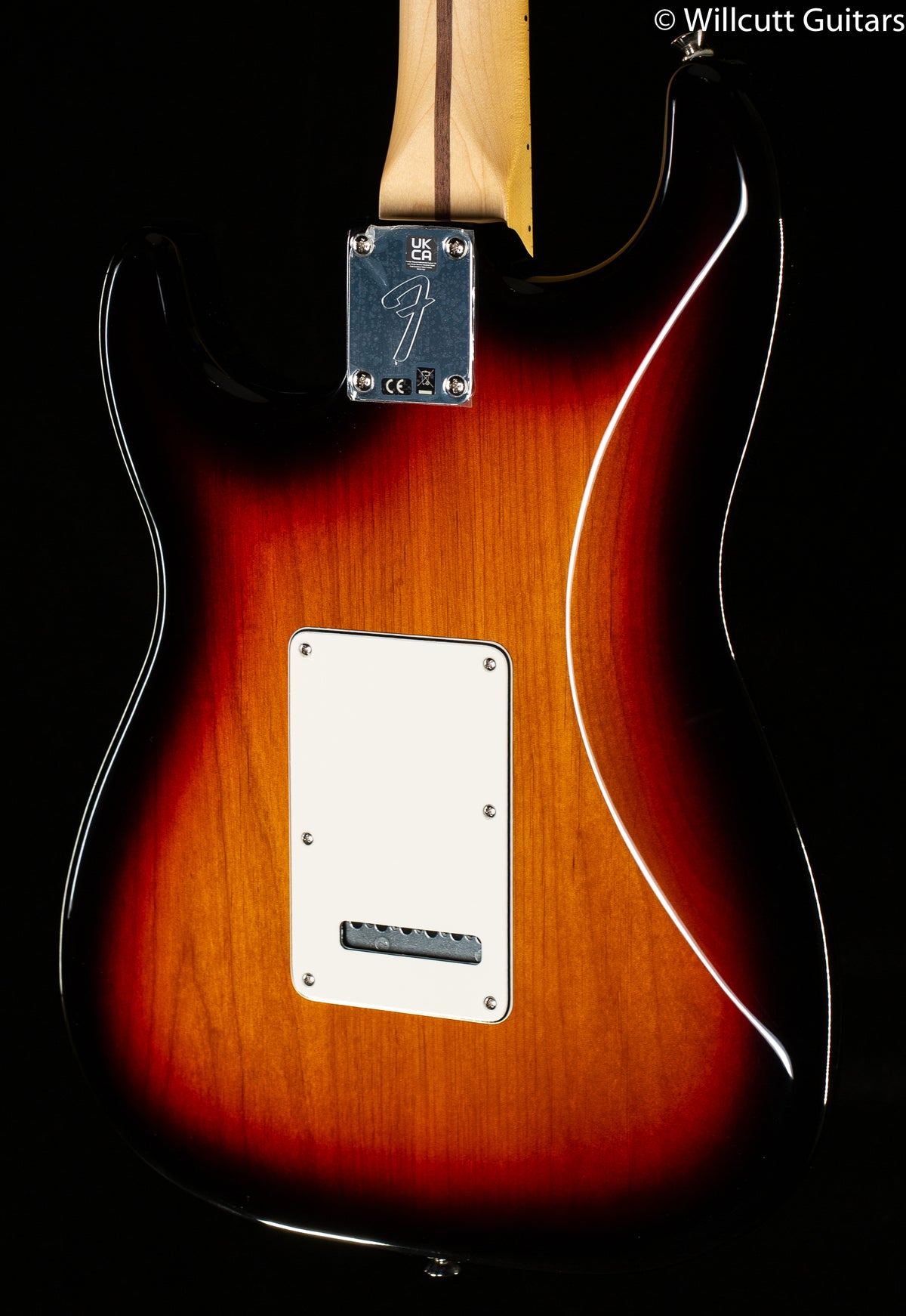 Fender Player Stratocaster HSS Maple Fingerboard 3-Color Sunburst (389)