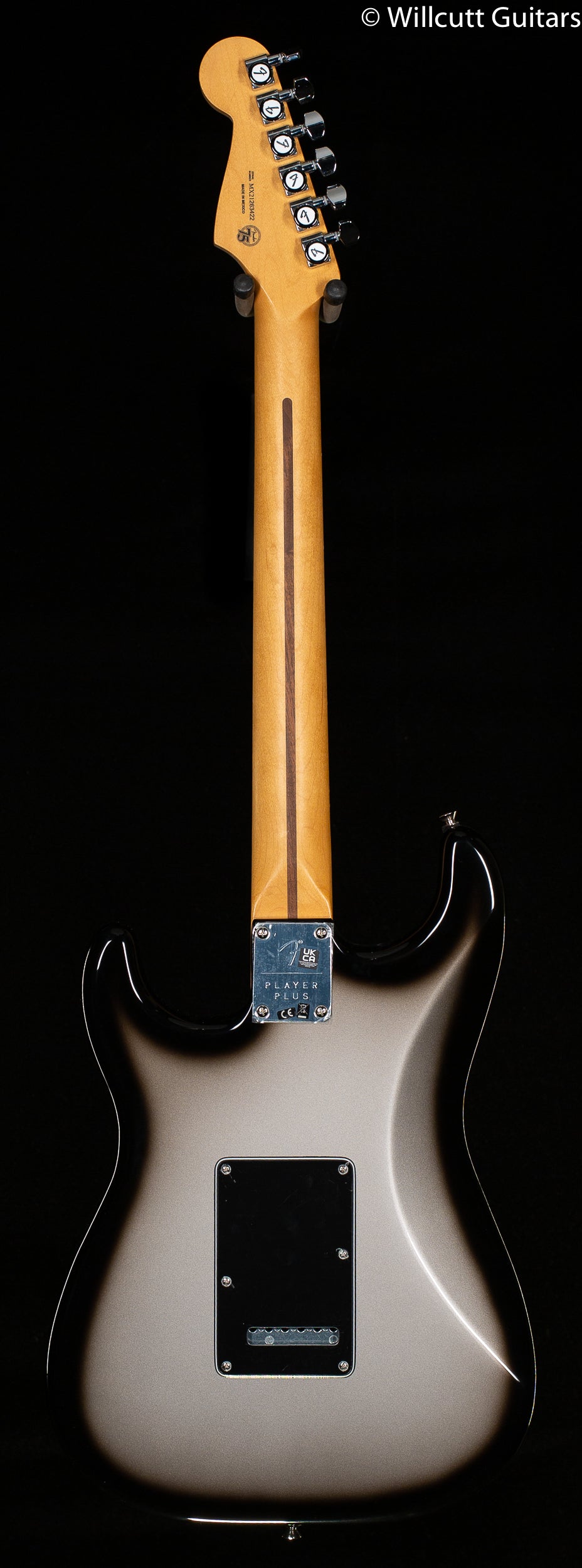 Fender Player Plus Stratocaster HSS Silverburst Pau Ferro Fingerboard (422)