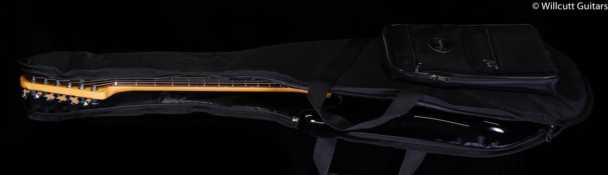 Fender Player Plus Stratocaster HSS Silverburst Pau Ferro Fingerboard (422)