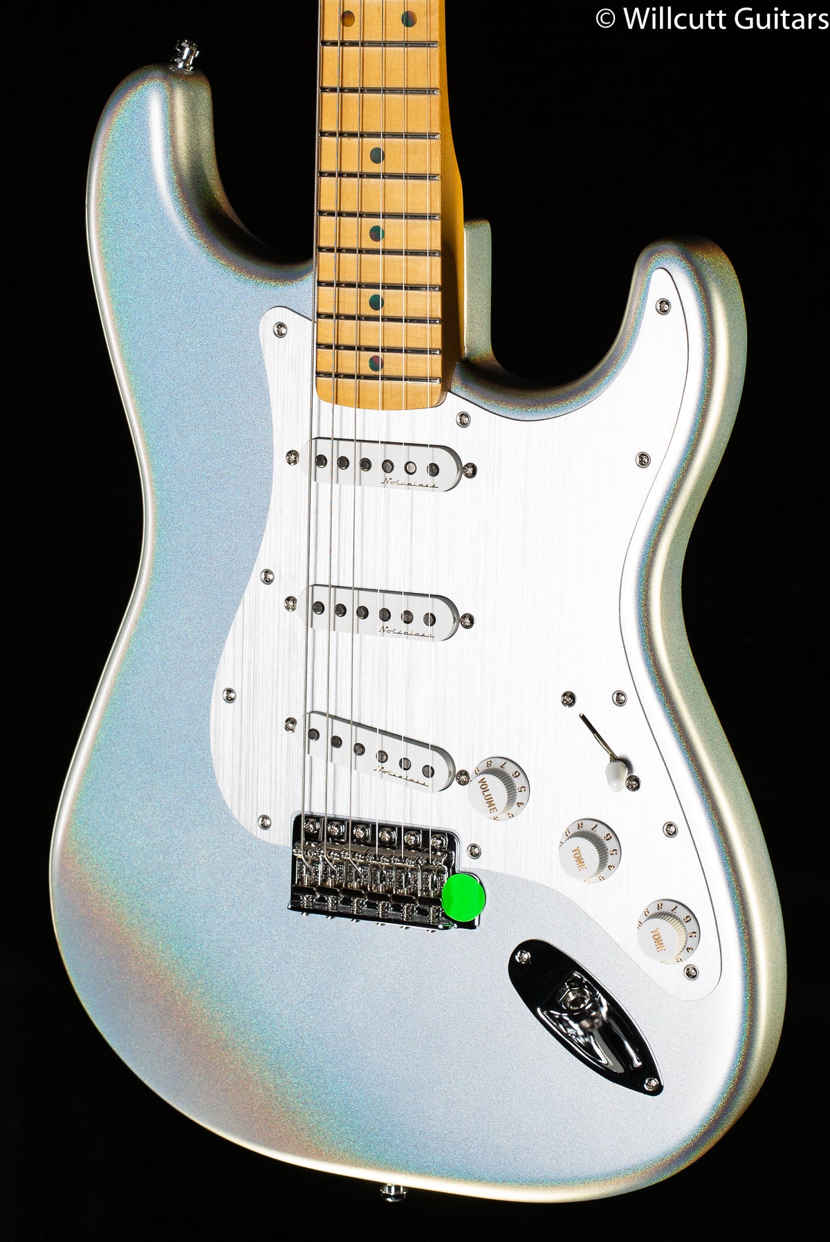 Fender H.E.R. Stratocaster Chrome Glow Maple Fingerboard (643)