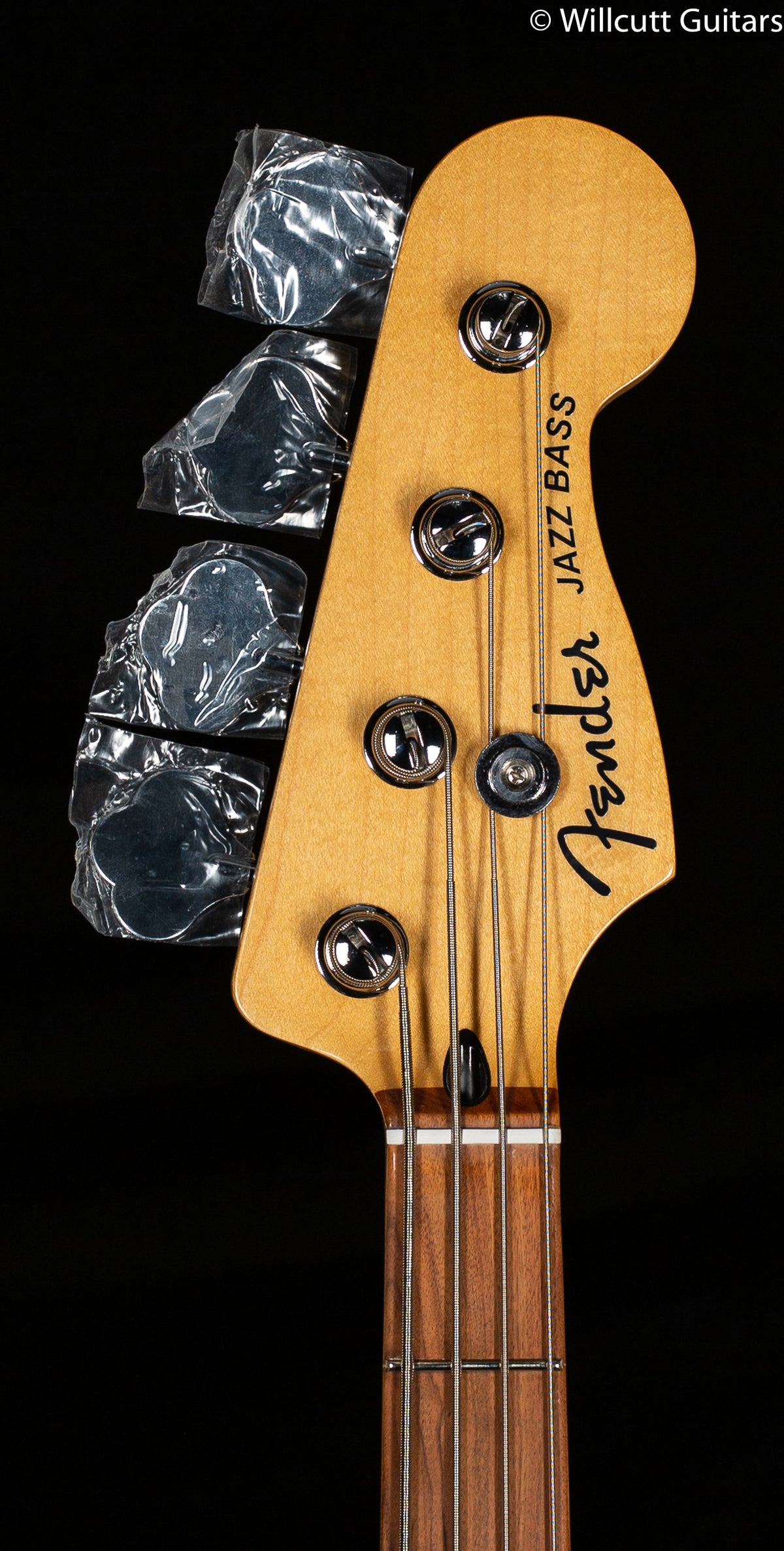 Fender Player Plus Jazz Bass Pau Ferro Fingerboard Belair Blue Bass Guitar (997)