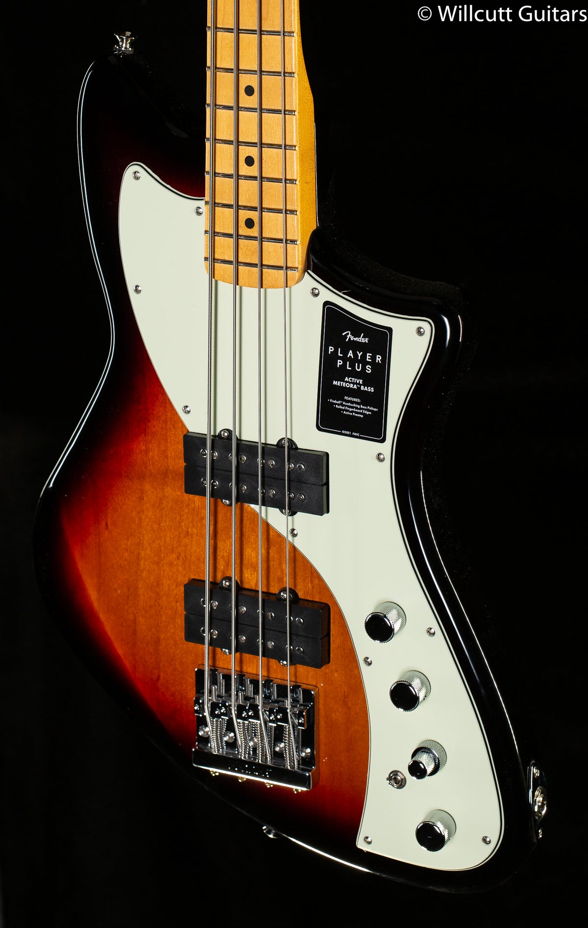 Fender Player Plus Active Meteora Bass Maple Fingerboard 3-Color Sunburst Bass Guitar (102)