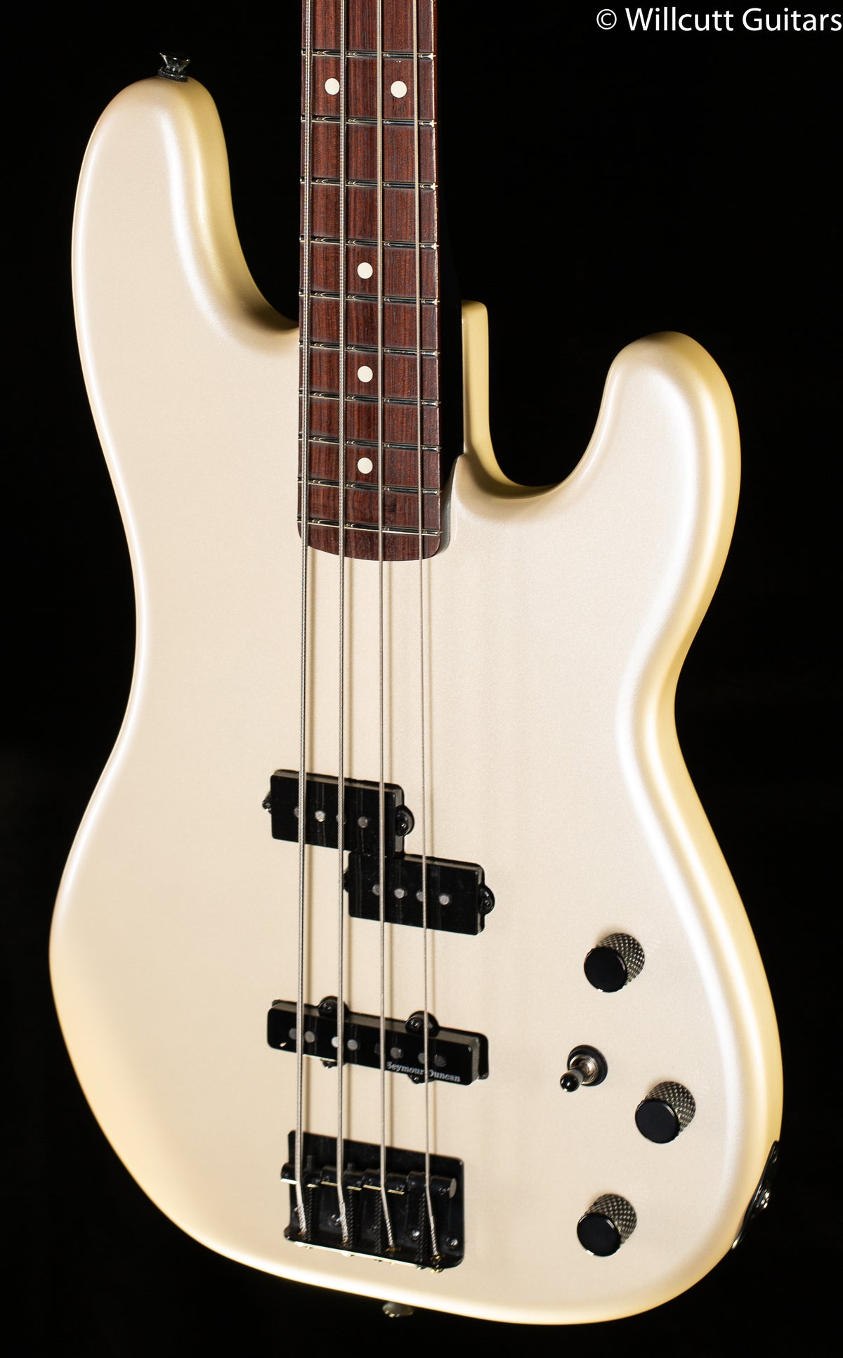 Fender Duff McKagan Precision Bass, Rosewood Fingerboard, Pearl White (216) Bass Guitar