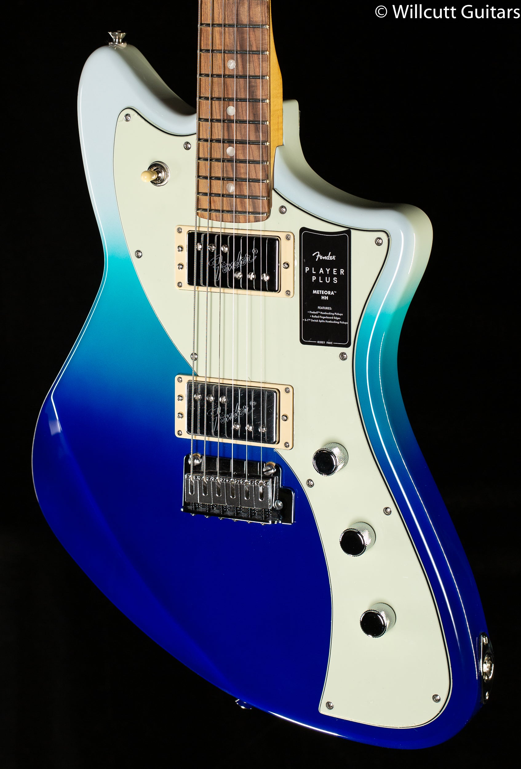 Fender Player Plus Meteora® HH, Pau Ferro Fingerboard, Belair Blue 