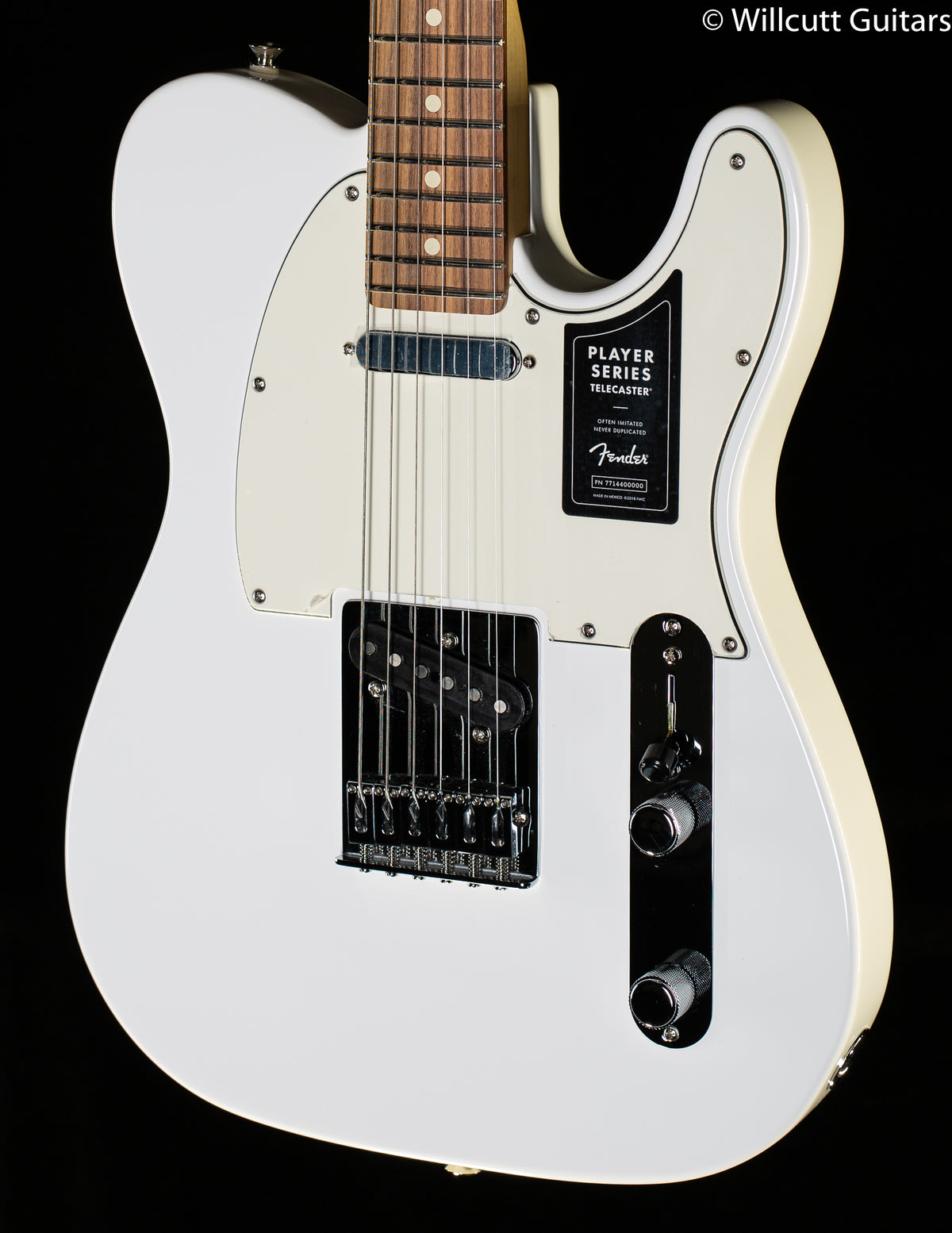 Fender player telecaster polar deals white pau ferro