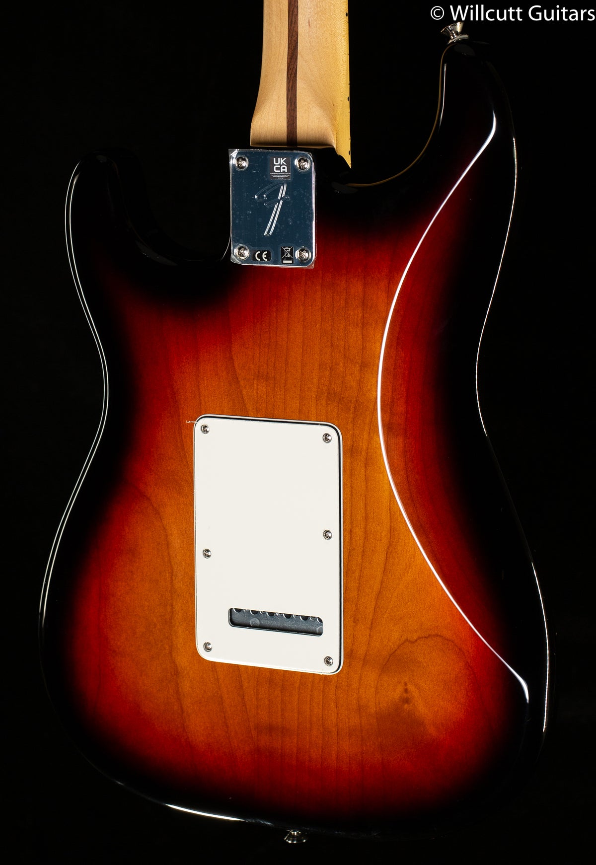 Fender Player Stratocaster HSS Maple Fingerboard 3-Color Sunburst (827)