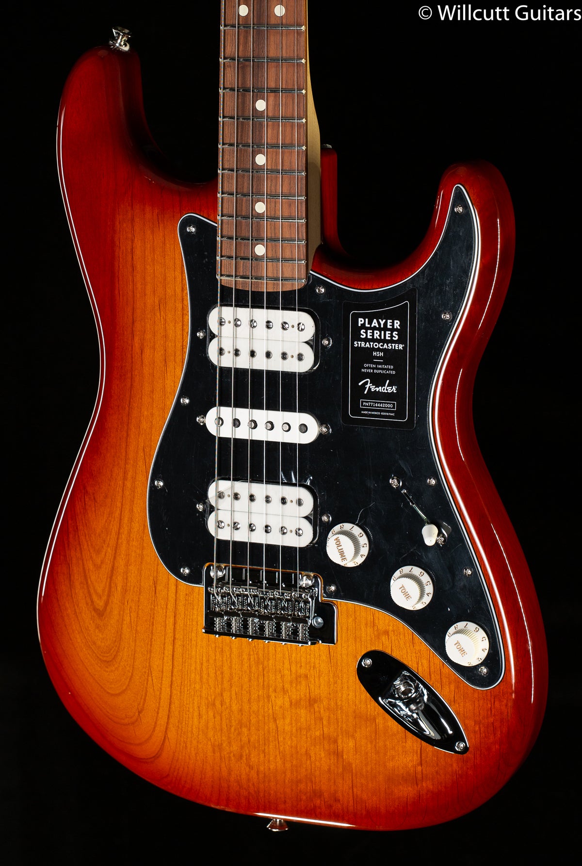 Fender Player Stratocaster HSH Tobacco Sunburst Pau Ferro Fingerboard