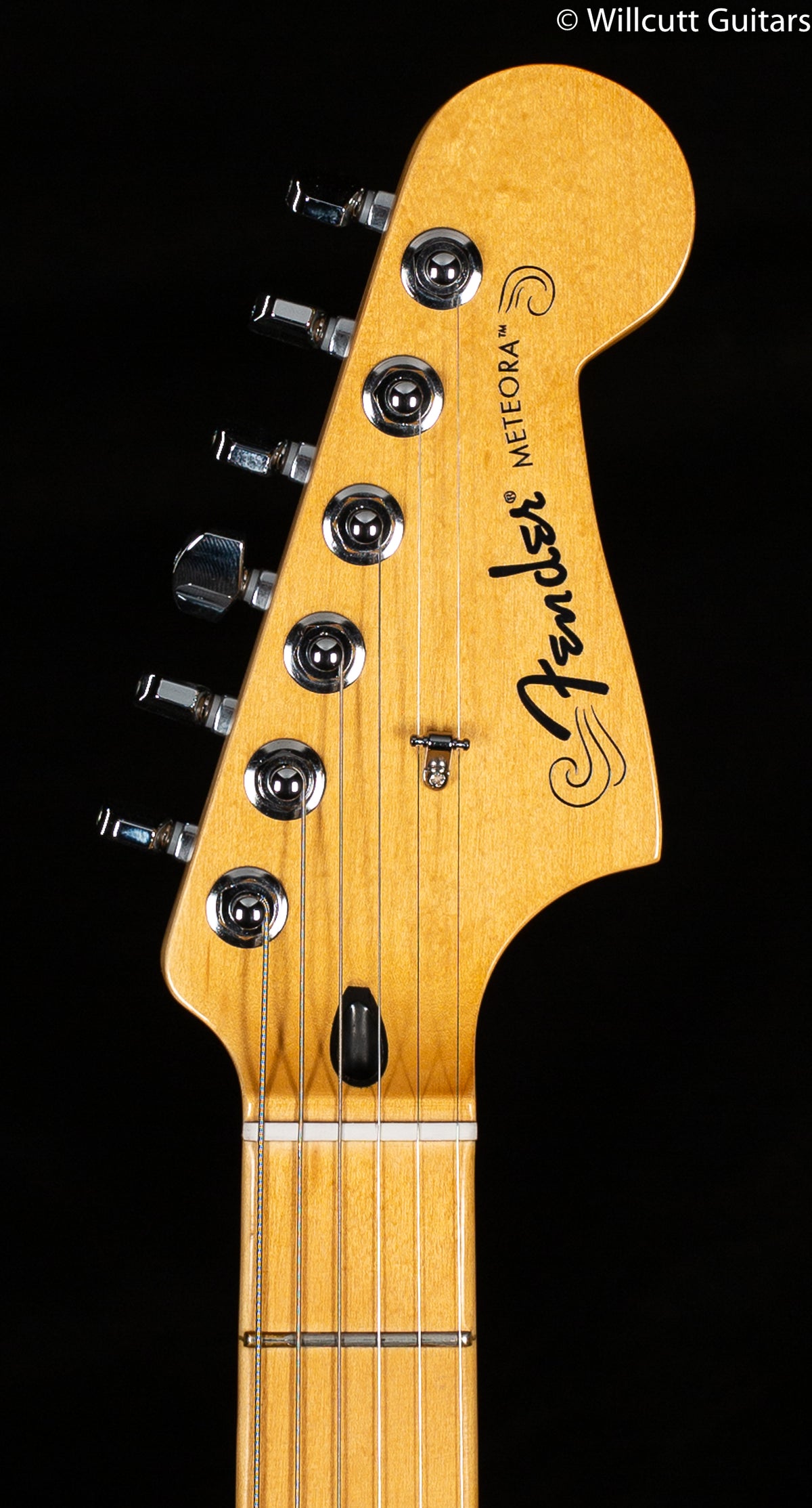 Fender Player Plus Meteora® HH, Maple Fingerboard, Silverburst