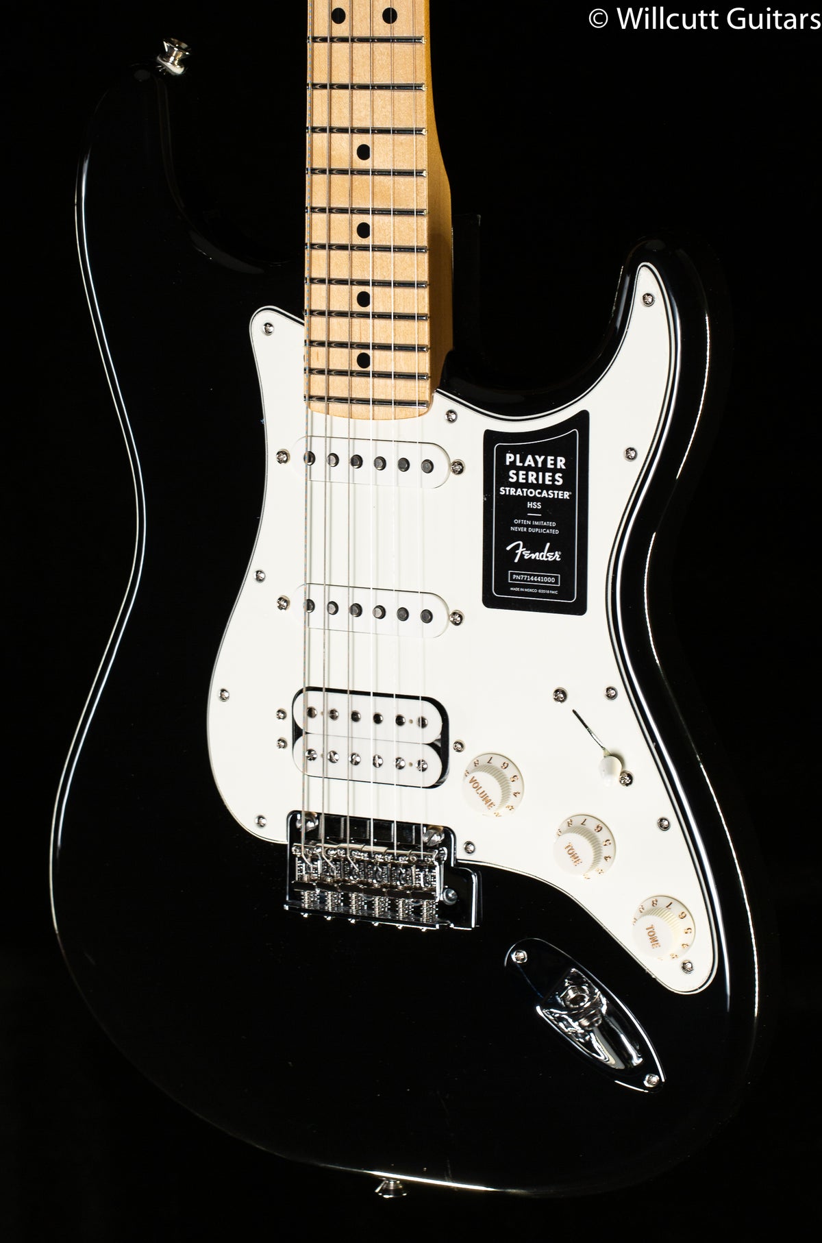 Fender Player Stratocaster HSS Black Maple Fingerboard (673)