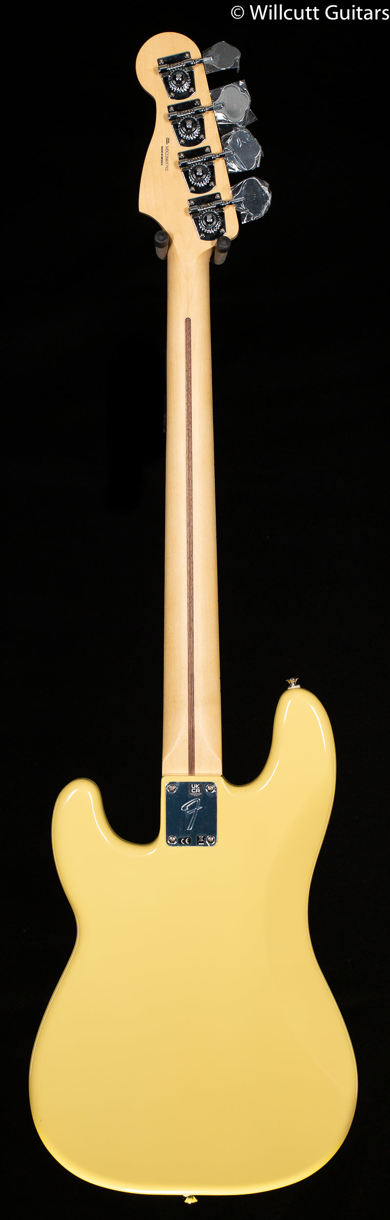 Fender Player Precision Bass®, Maple Fingerboard, Buttercream Bass Guitar