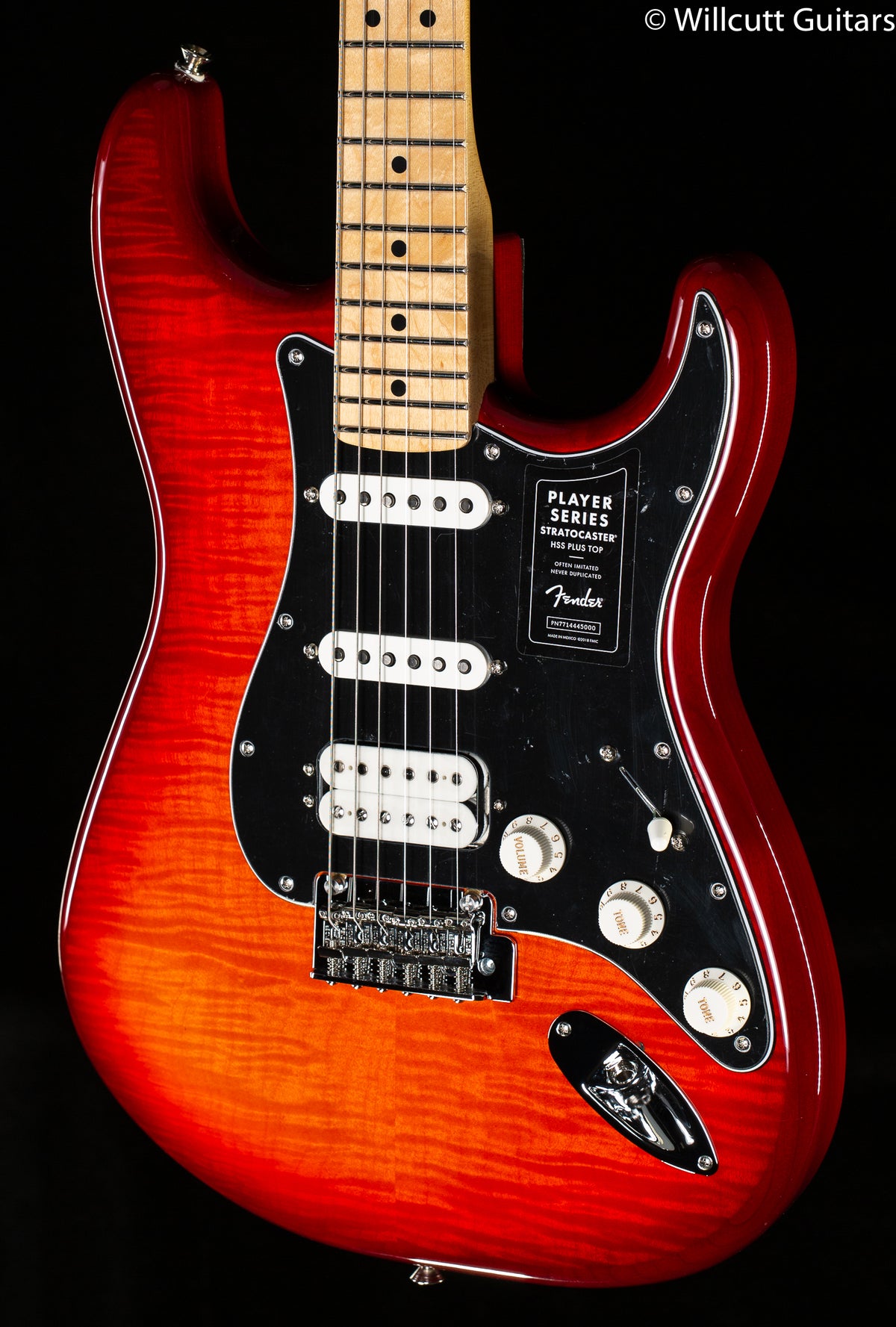 Fender Player Stratocaster HSS Plus Top Maple Fingerboard Aged Cherry Burst