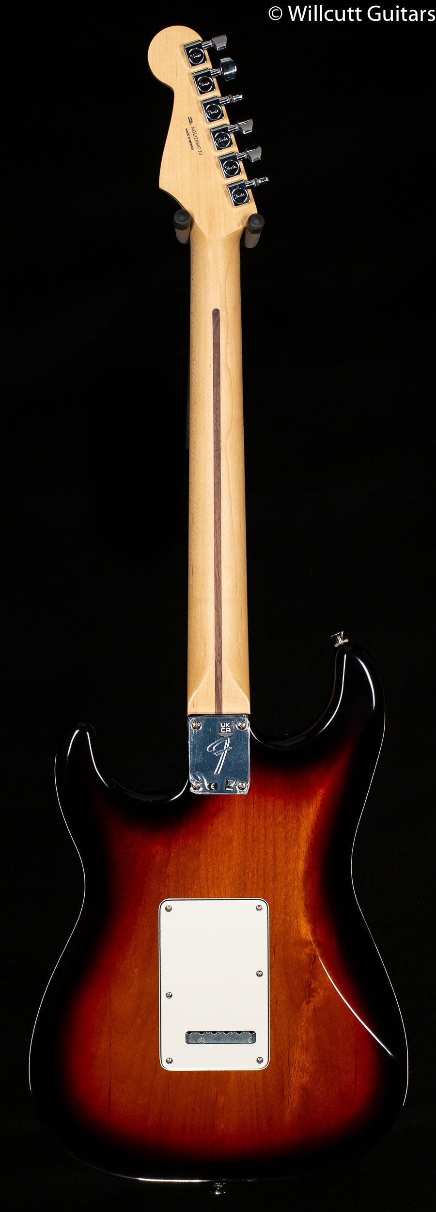 Fender Player Stratocaster HSS Maple Fingerboard 3-Color Sunburst (720)