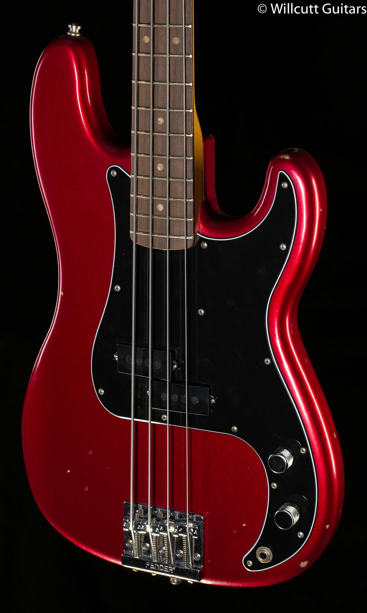 Fender Nate Mendel P Bass Candy Apple Red Bass Guitar