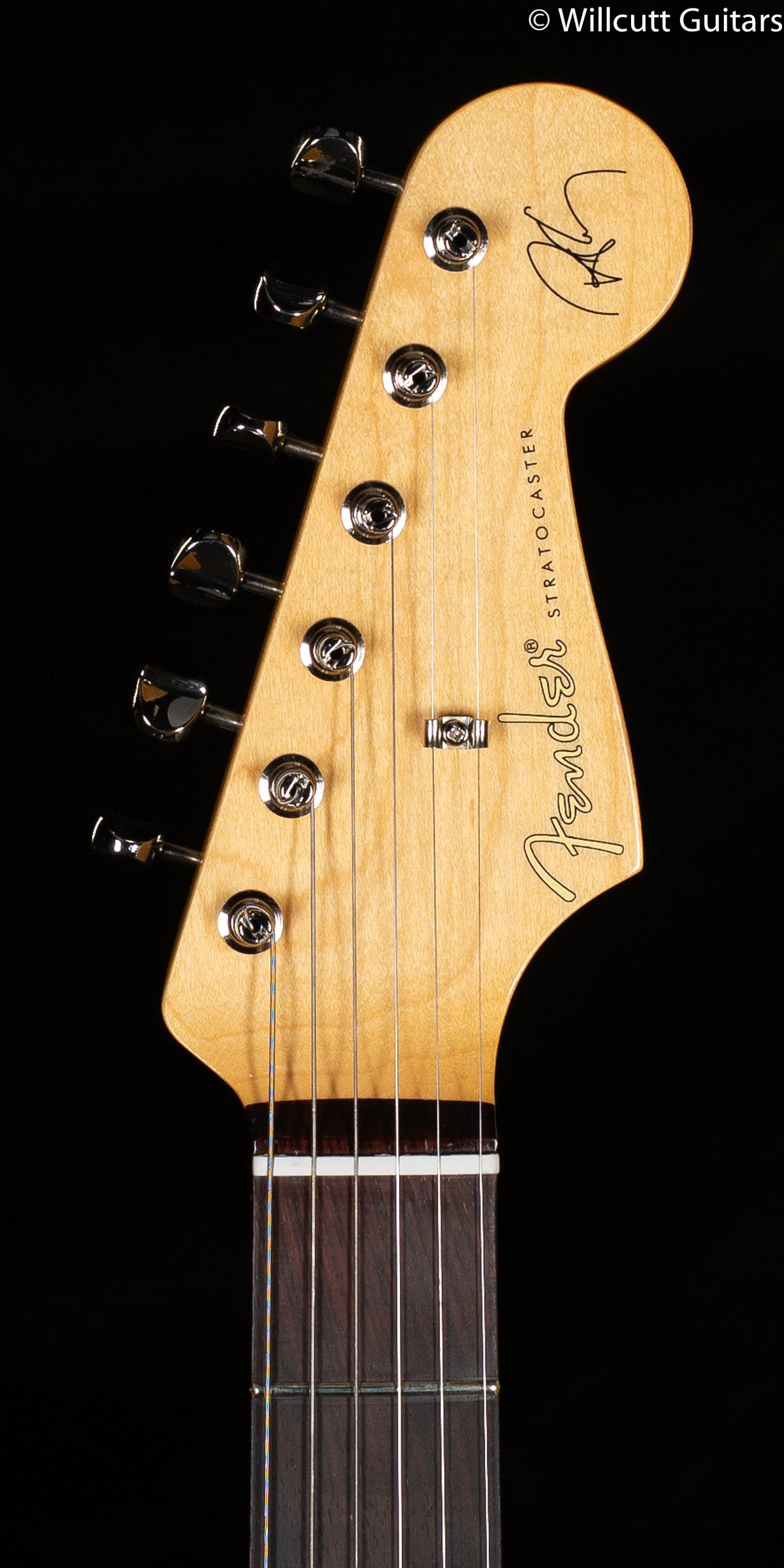 Fender Robert Cray Stratocaster Rosewood Fingerboard 3-Color Sunburst (305)