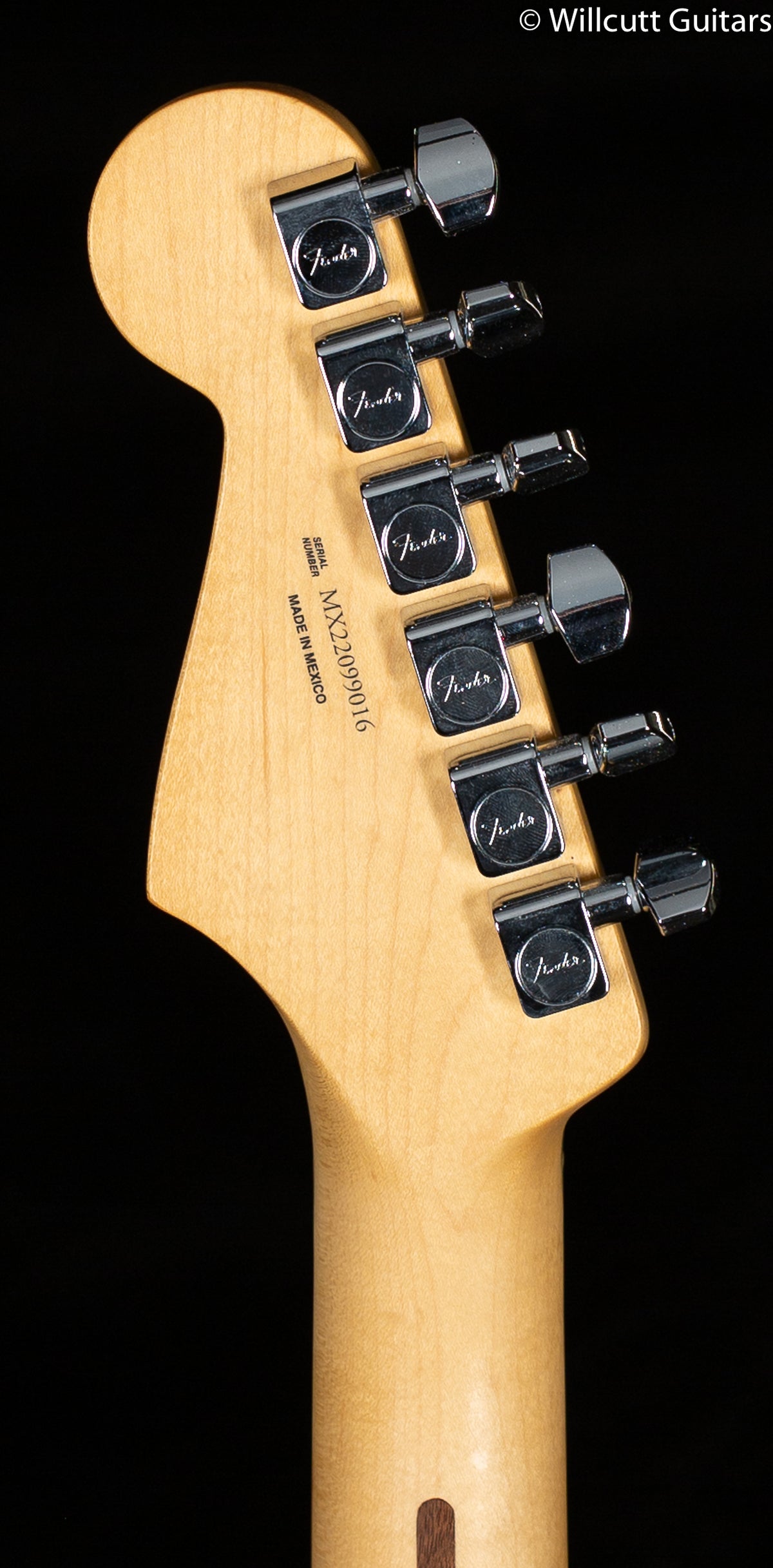 Fender Player Stratocaster Maple Fingerboard Polar White (016)