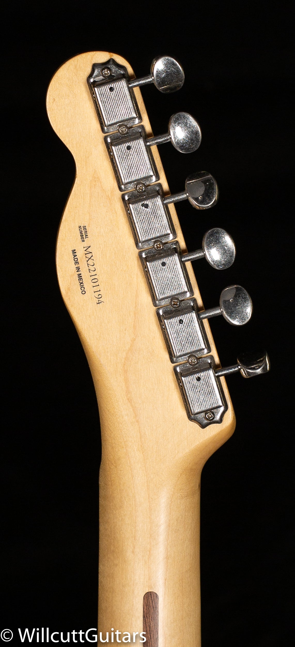 Fender Brad Paisley Road Worn Telecaster, Maple Fingerboard, Silver Sparkle (194)
