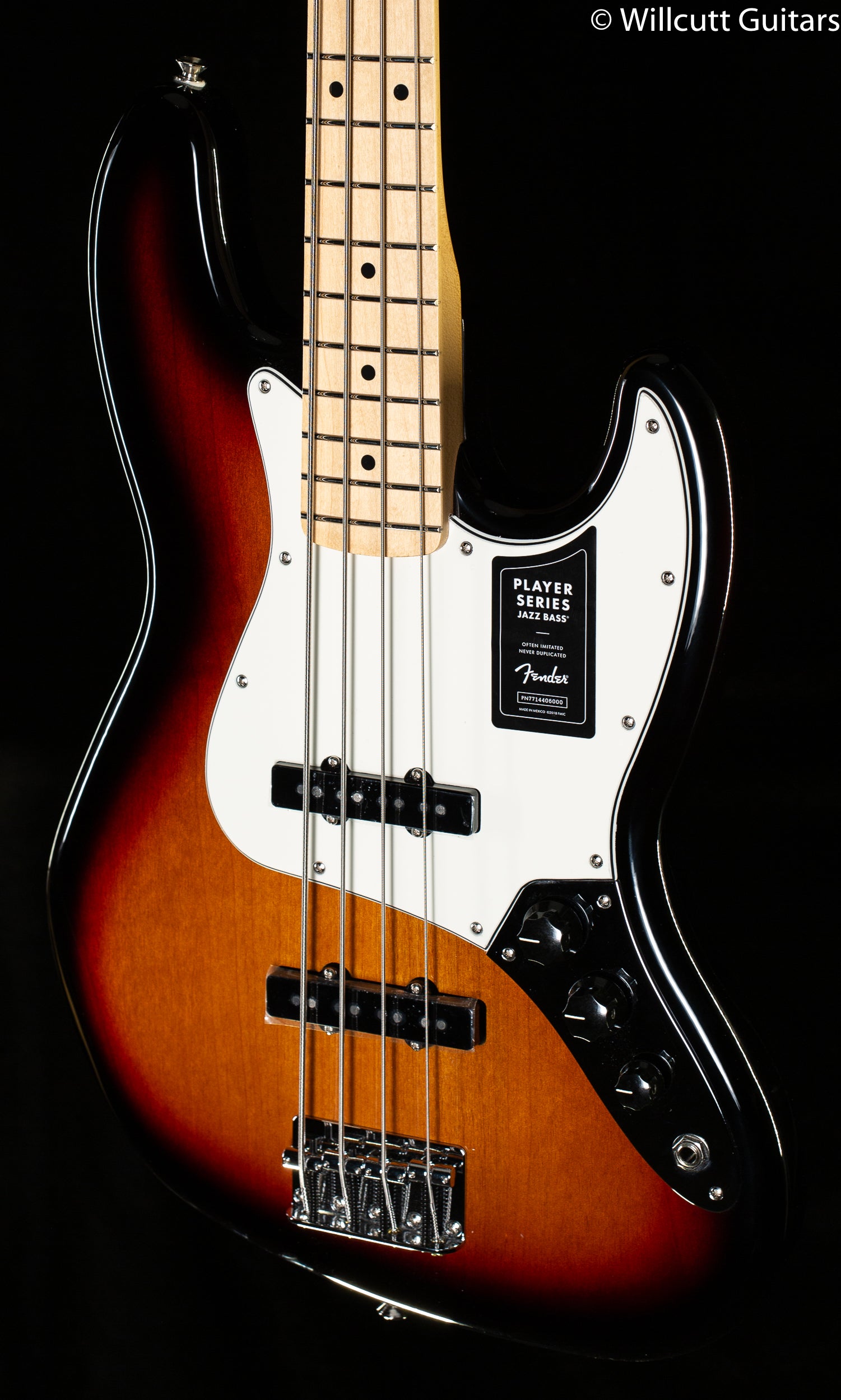 Fender Player Jazz Bass Maple Fingerboard 3-Color Sunburst (926