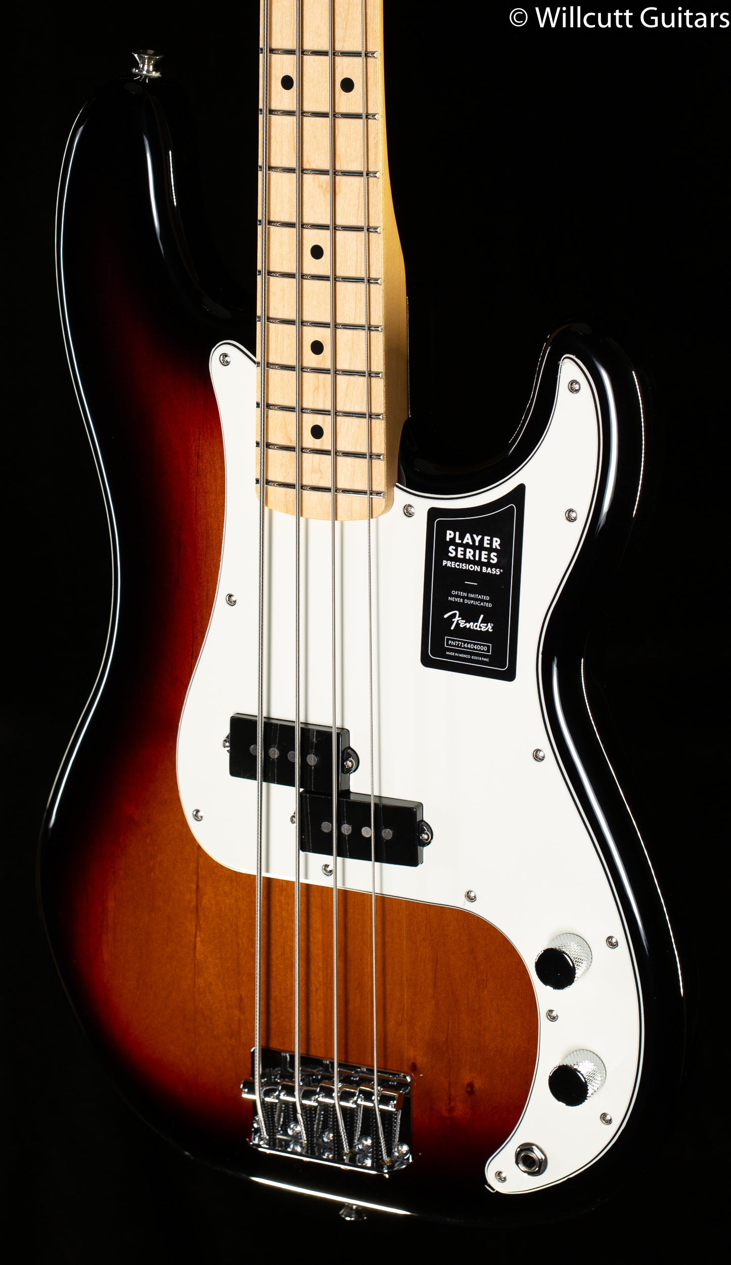 Fender Player Precision Bass Maple Fingerboard 3-Color Sunburst