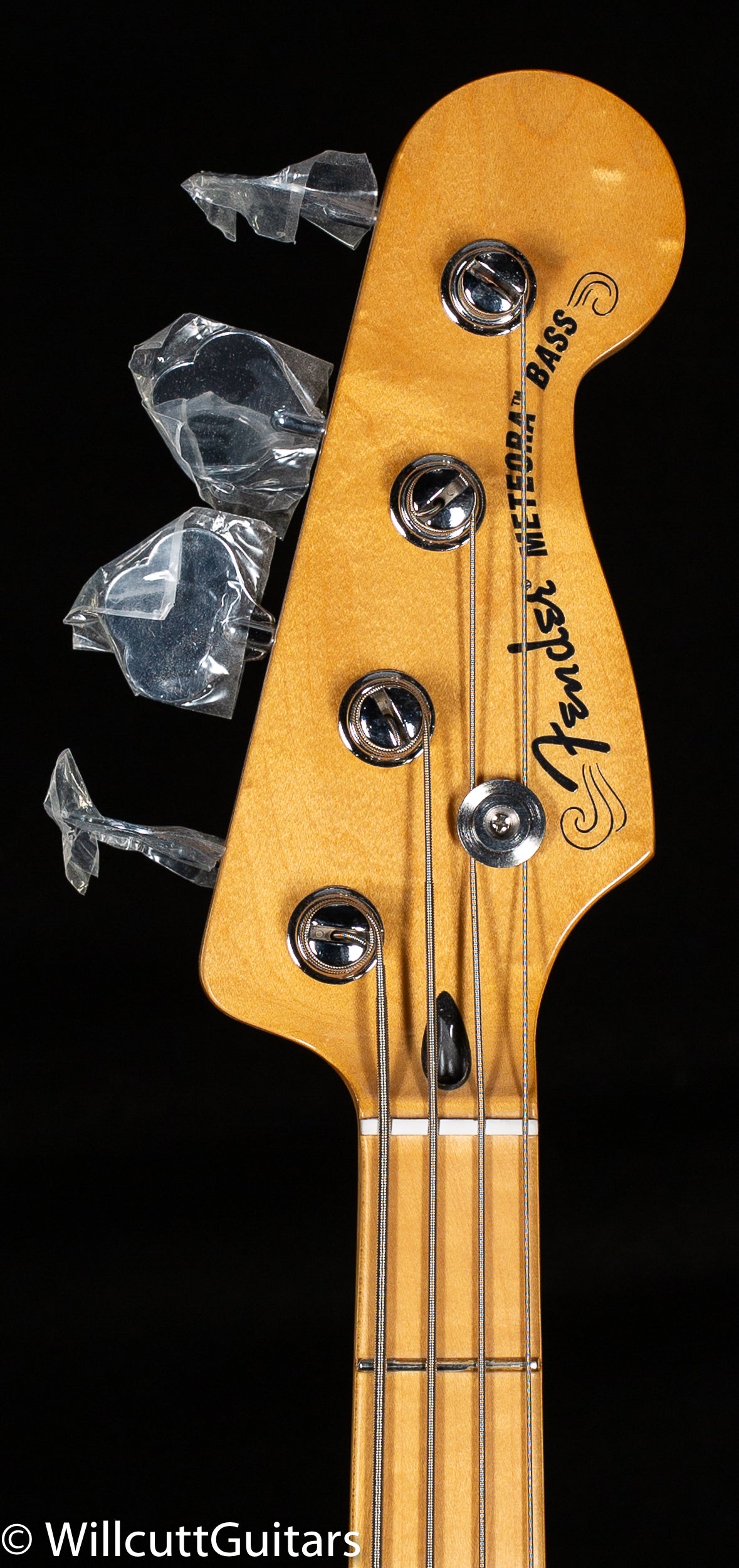 Fender Player Plus Active Meteora Bass Maple Fingerboard Silverburst (097)
