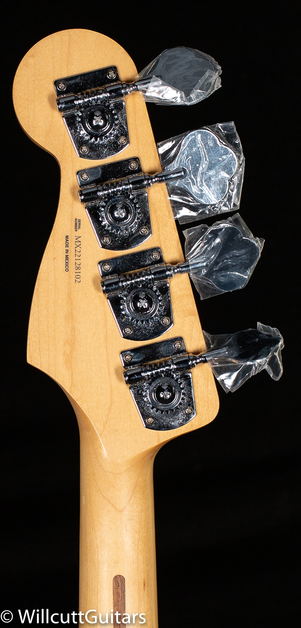 Fender Player Plus Active Meteora Bass Maple Fingerboard Silverburst (102) Bass Guitar