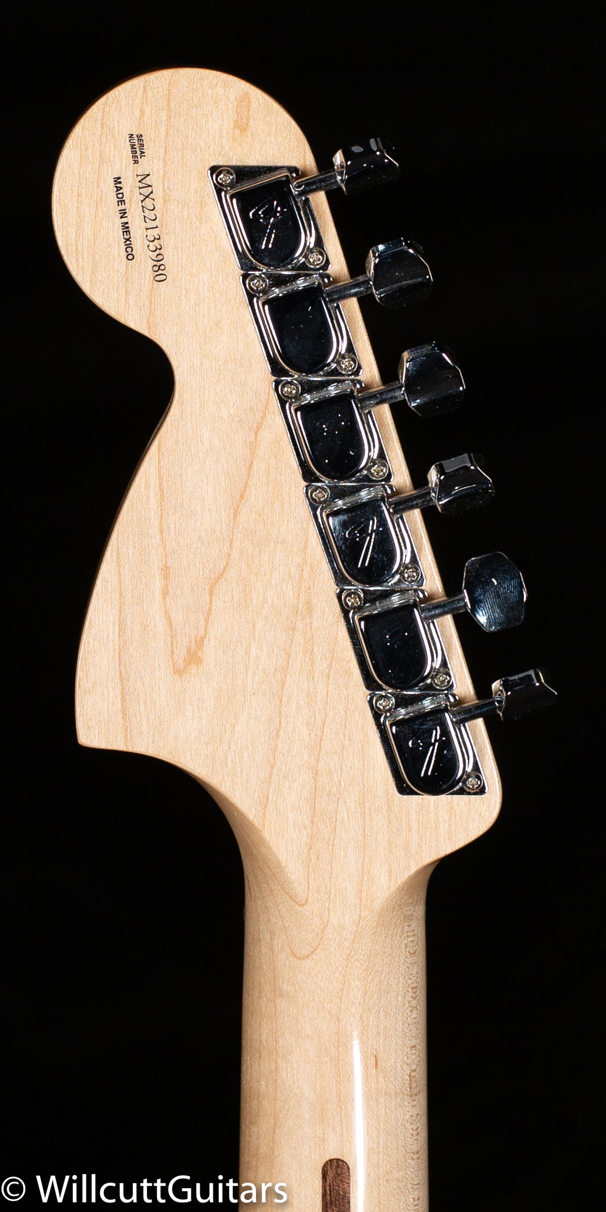 Fender Ritchie Blackmore Stratocaster Scalloped Rosewood Fingerboard Olympic White (980)
