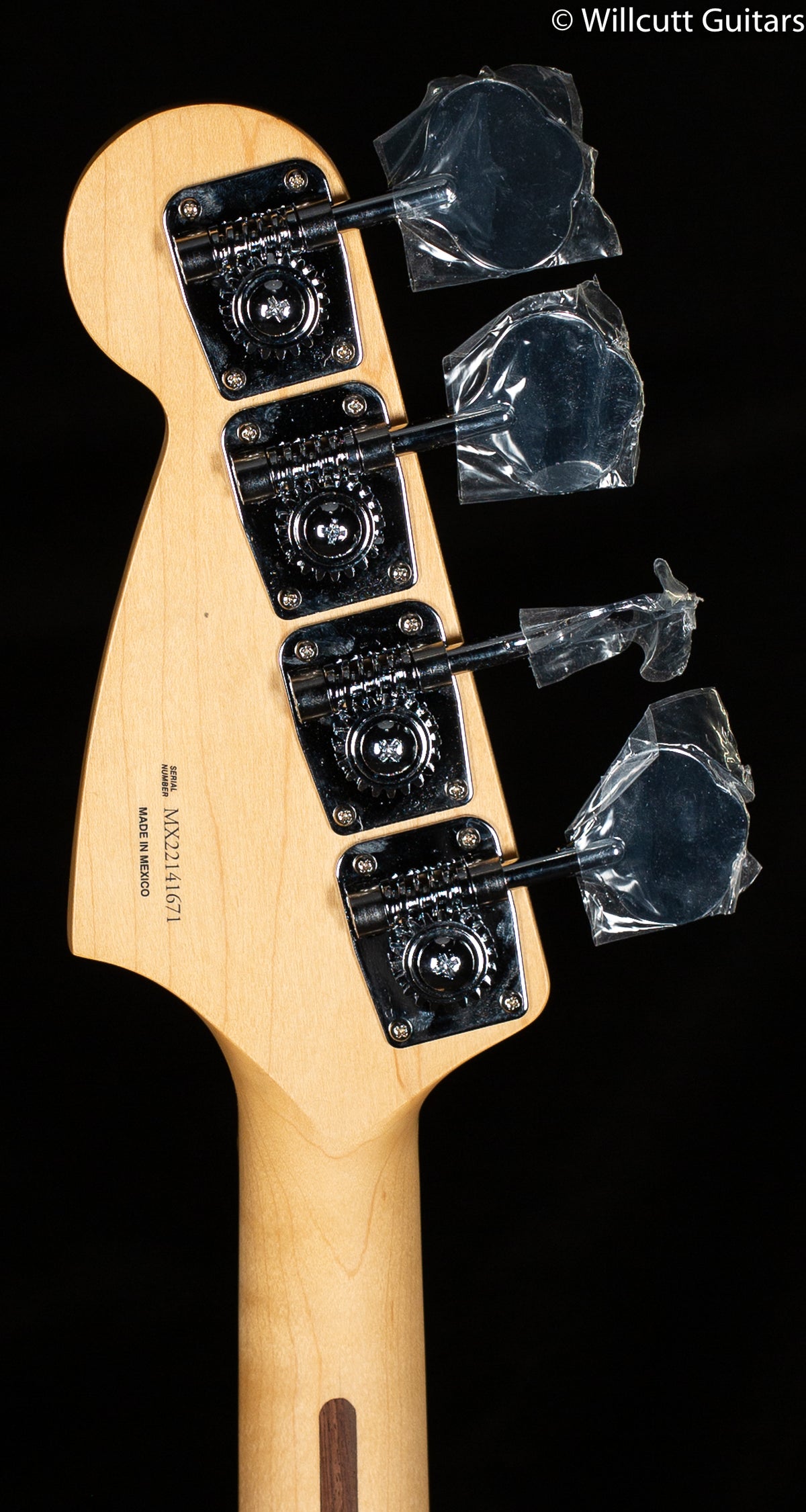 Fender Player Mustang Bass PJ Pau Ferro Aged Natural (671) Bass Guitar