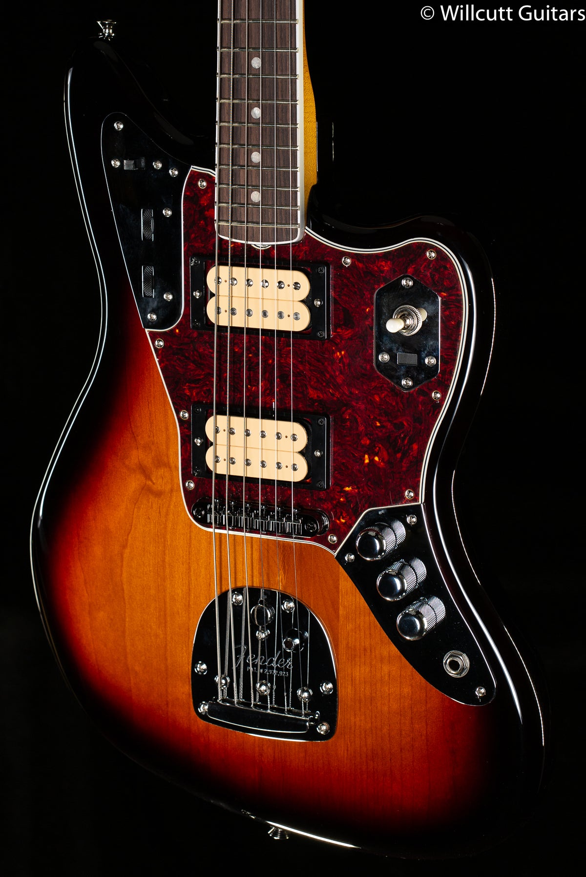 Fender Kurt Cobain Jaguar Rosewood Fingerboard 3-Color Sunburst (793)