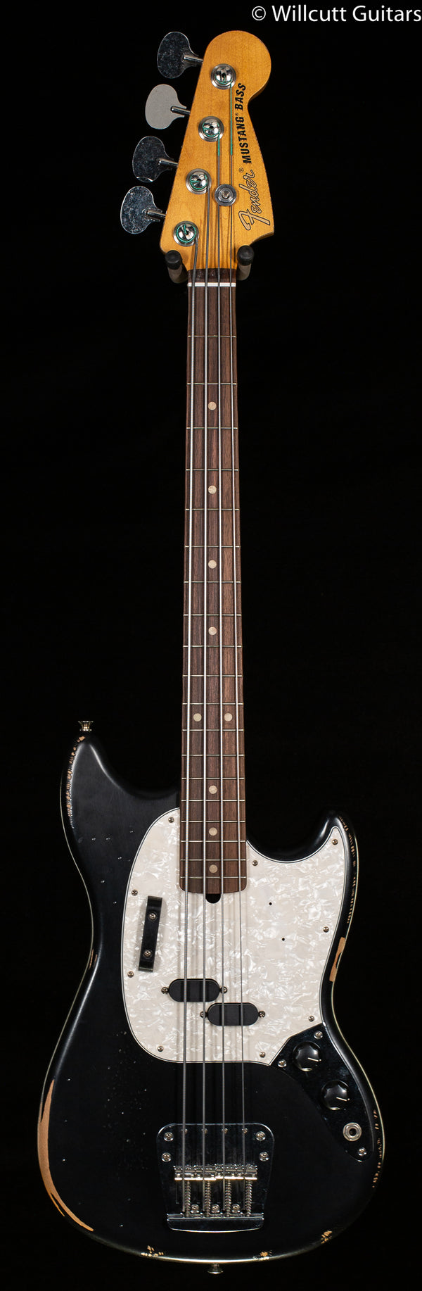 Fender JMJ Road Worn Mustang Bass Black (130) - Willcutt Guitars