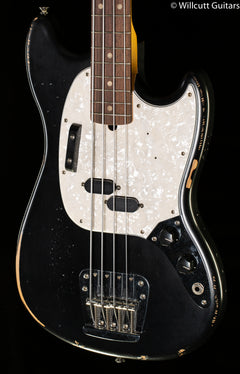 Fender JMJ Road Worn Mustang Bass Black (130) - Willcutt Guitars
