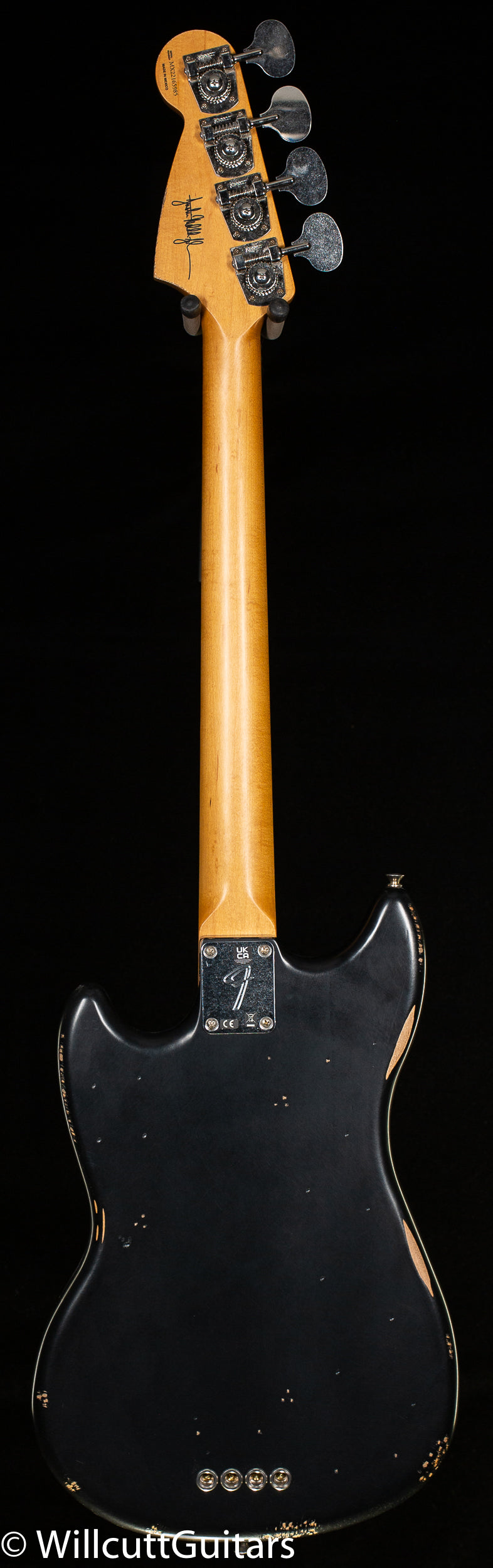 Fender JMJ Road Worn Mustang Bass Black (985) Bass Guitar