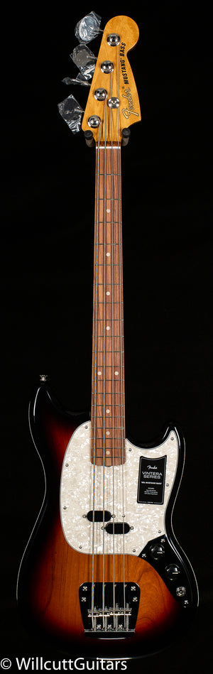 Fender Vintera '60s Mustang Bass Pau Ferro Fingerboard 3-Color Sunburst (733)