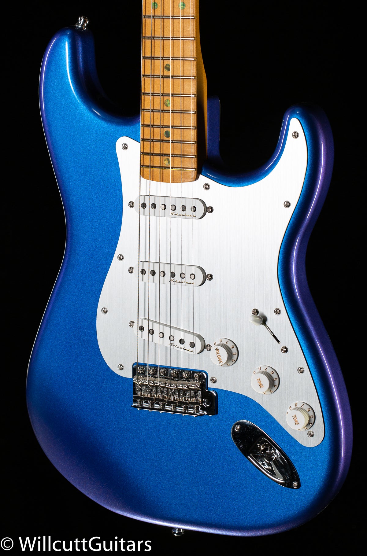 Fender Limited Edition H.E.R. Stratocaster Maple Fingerboard Blue Marlin (430)
