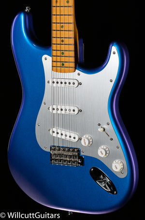 Fender Limited Edition H.E.R. Stratocaster Maple Fingerboard Blue Marlin (171)