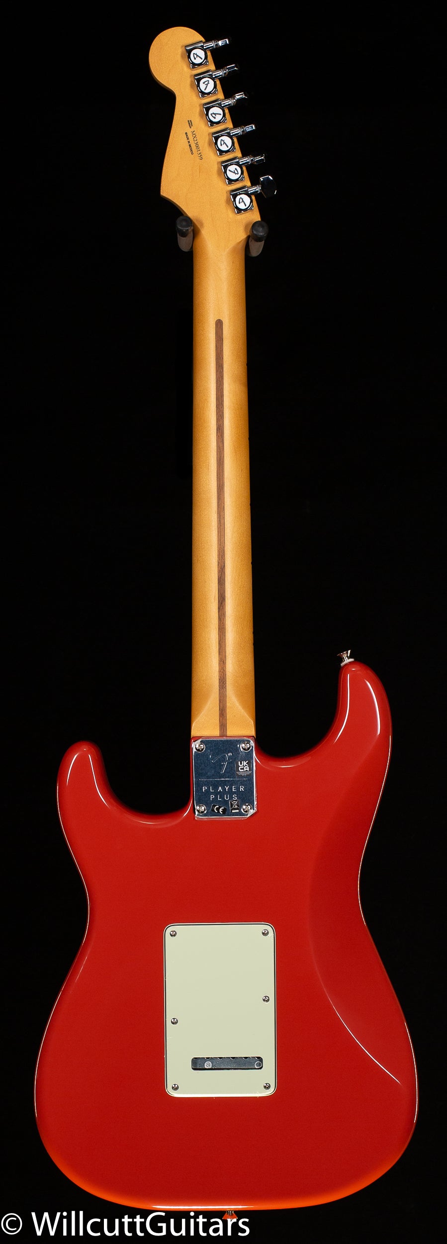 Fender Player Plus Stratocaster HSS Maple Fingerboard Fiesta Red