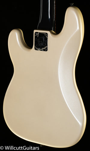 Fender Duff McKagan Sig Bass White Pearl