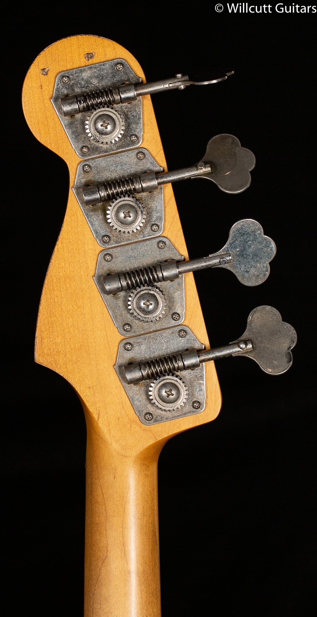 Fender 60th Anniversary Road Worn Jazz Bass Olympic White Pau Ferro Fingerboard Bass Guitar