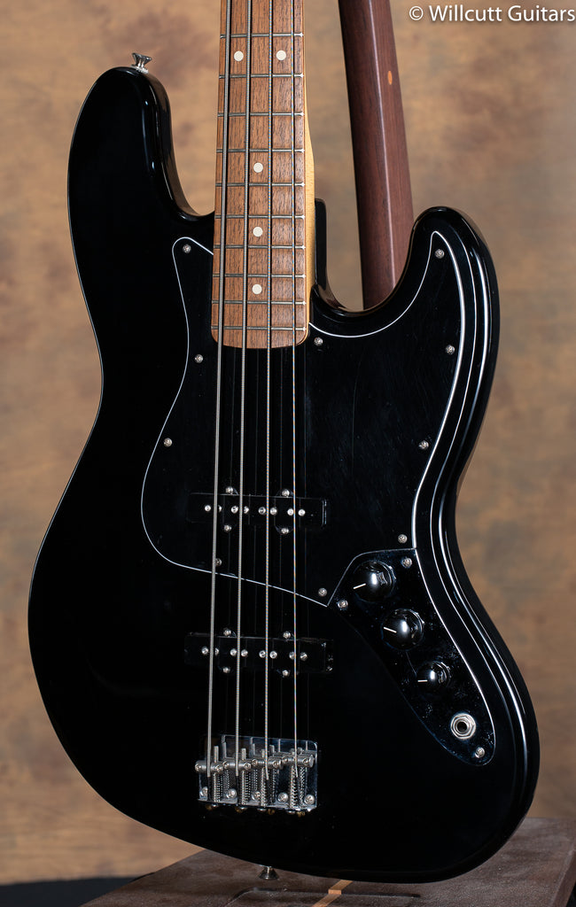 2003 Fender Standard Jazz Bass Black Rosewood - Willcutt Guitars
