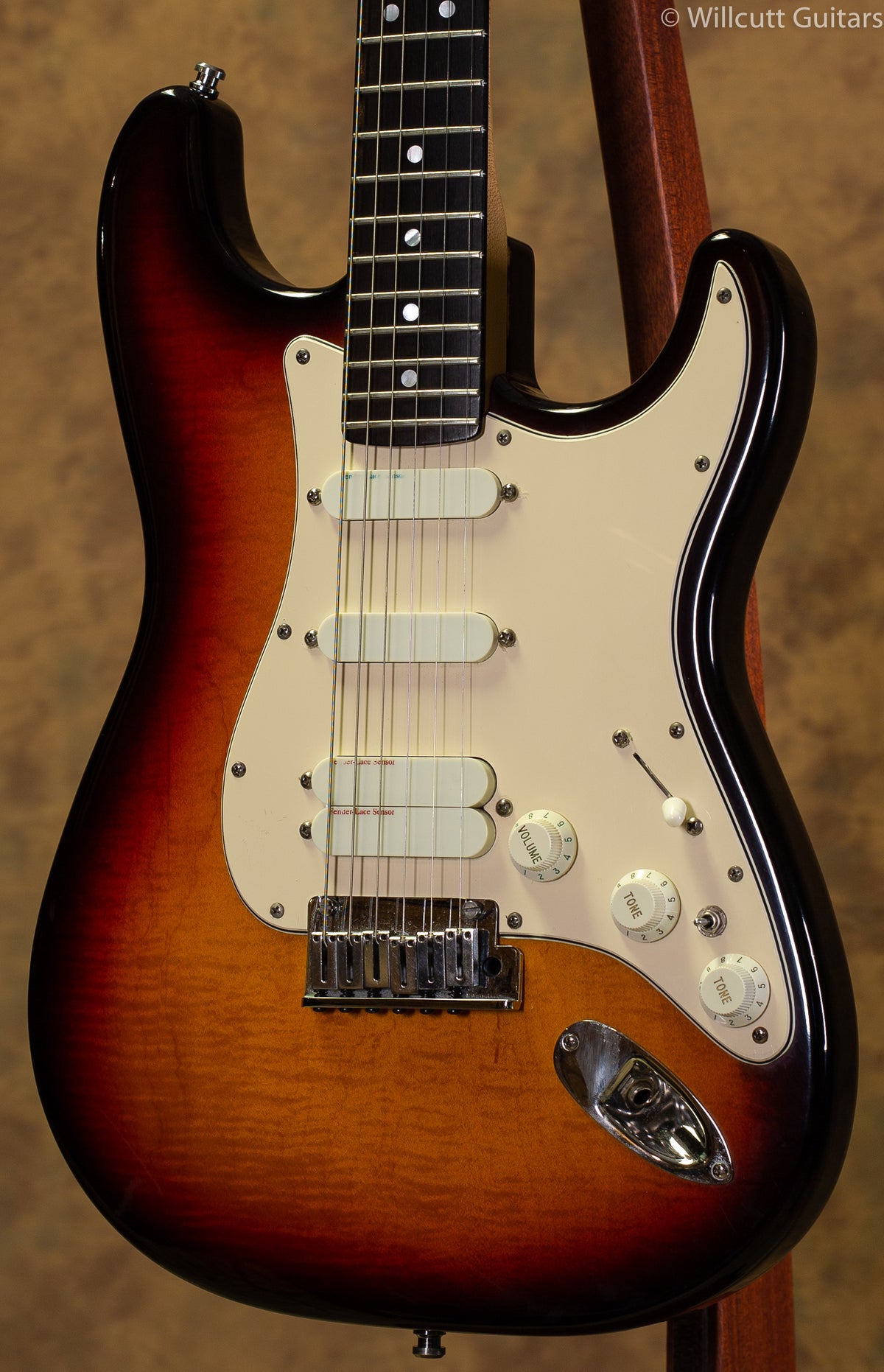 1990 Fender Ultra Stratocaster USED