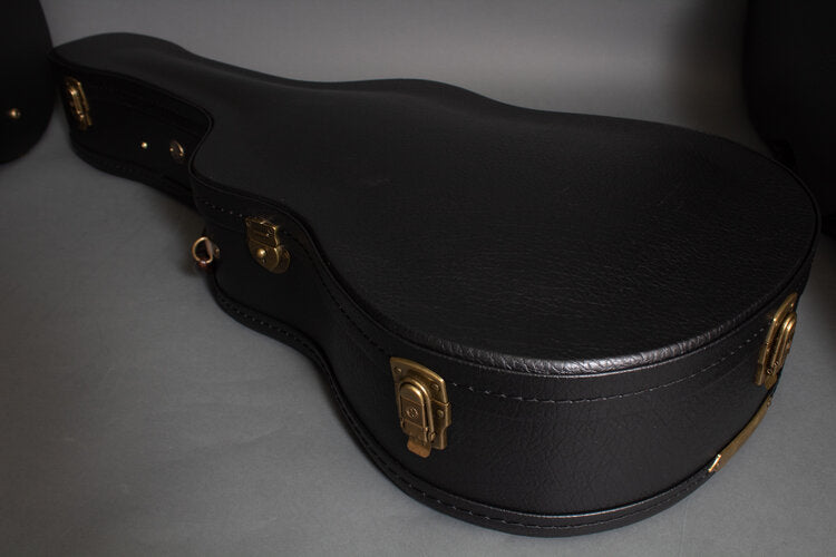 Dreadnought case store