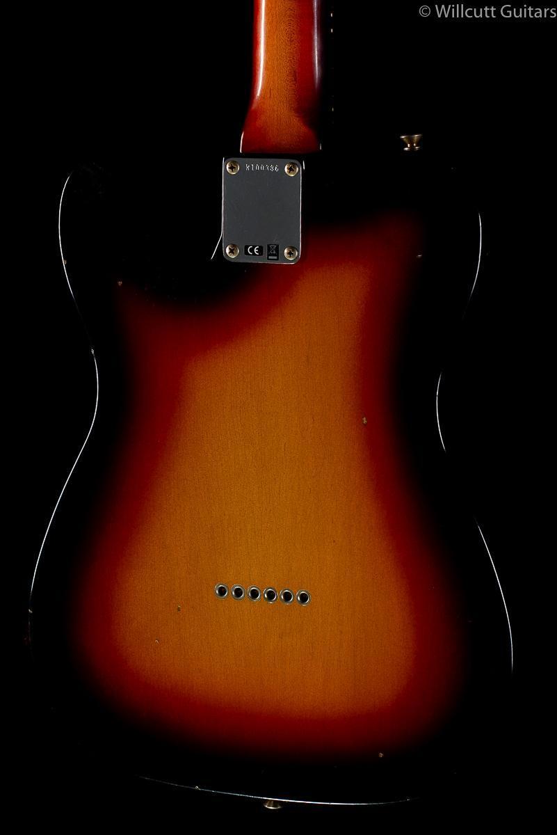 fender-custom-shop-1961-telecaster-journeyman-relic-3-tone-sunburst-386